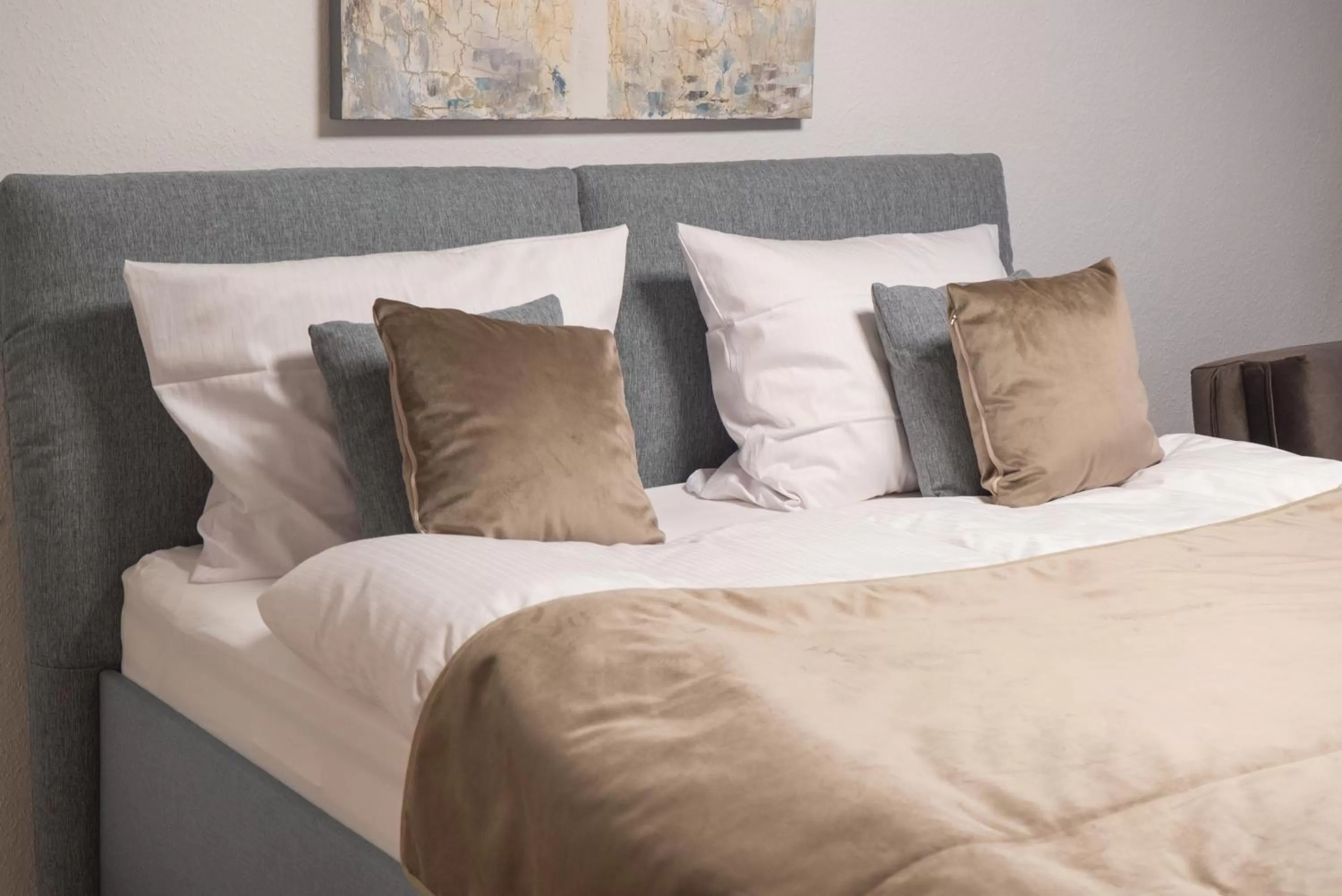 Bed in Altstadt Hotel Self Check-In