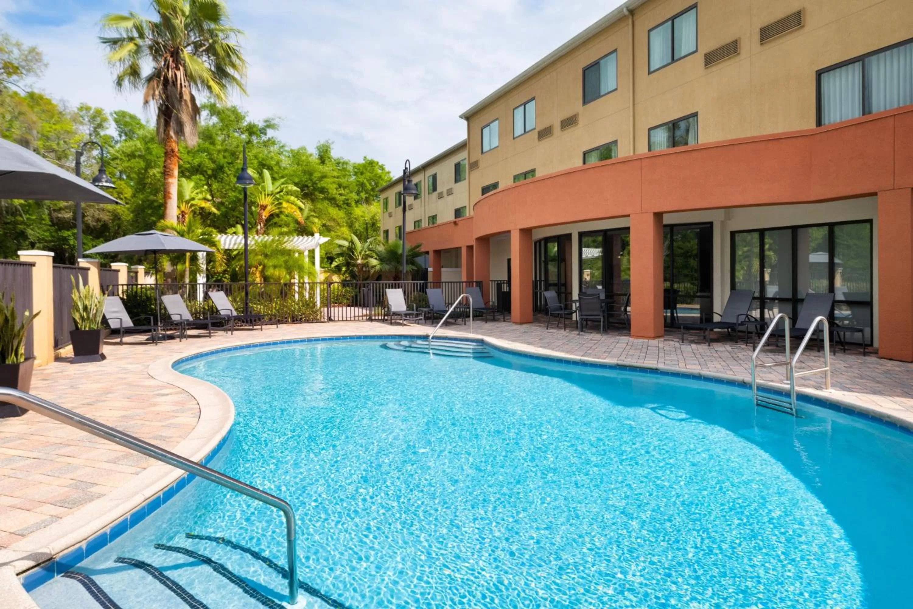 Swimming pool in Fairfield Inn & Suites Orlando Ocoee