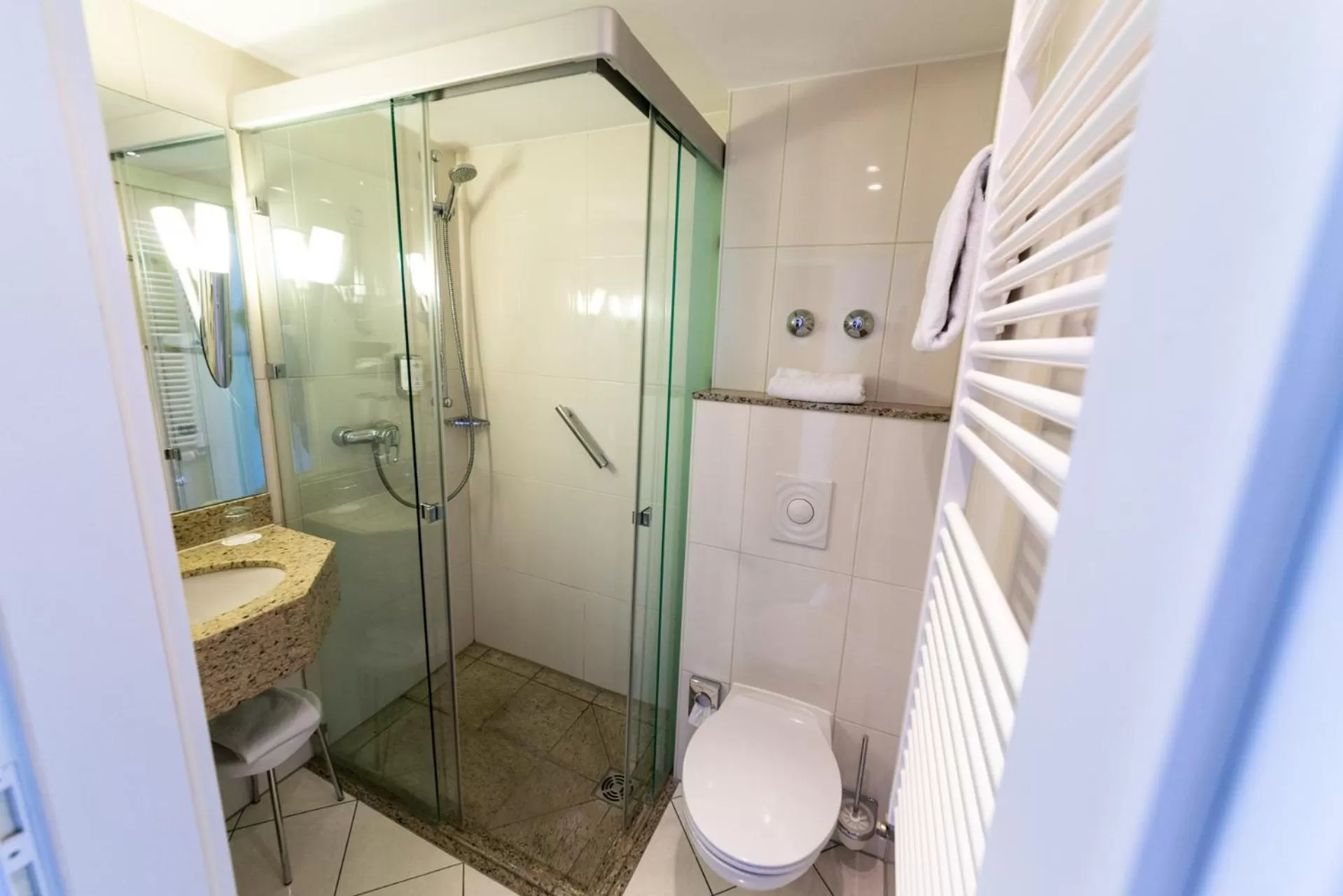 Bathroom in Hotel Kaiserhof