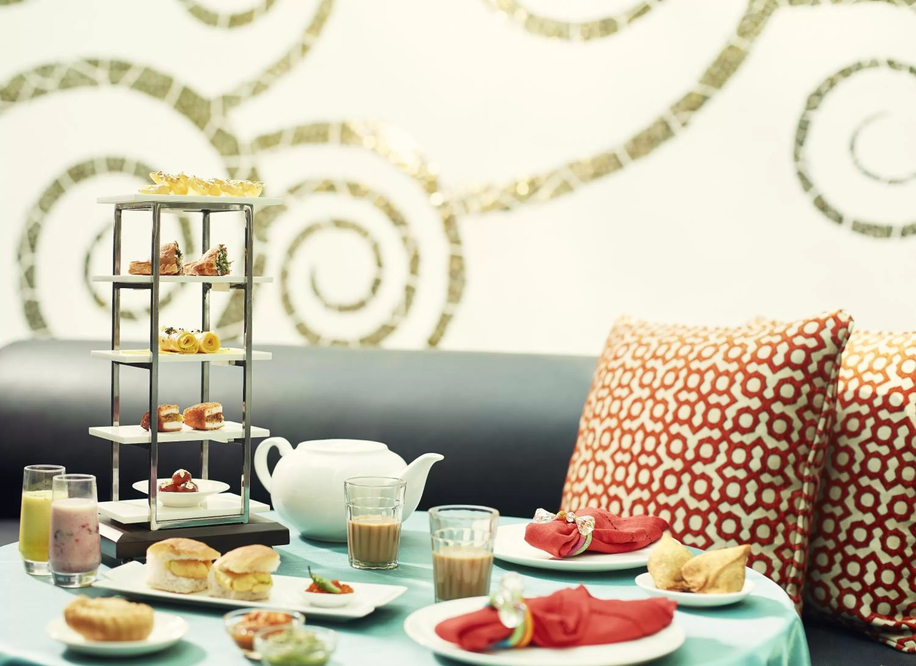 Food and drinks in Taj Santacruz