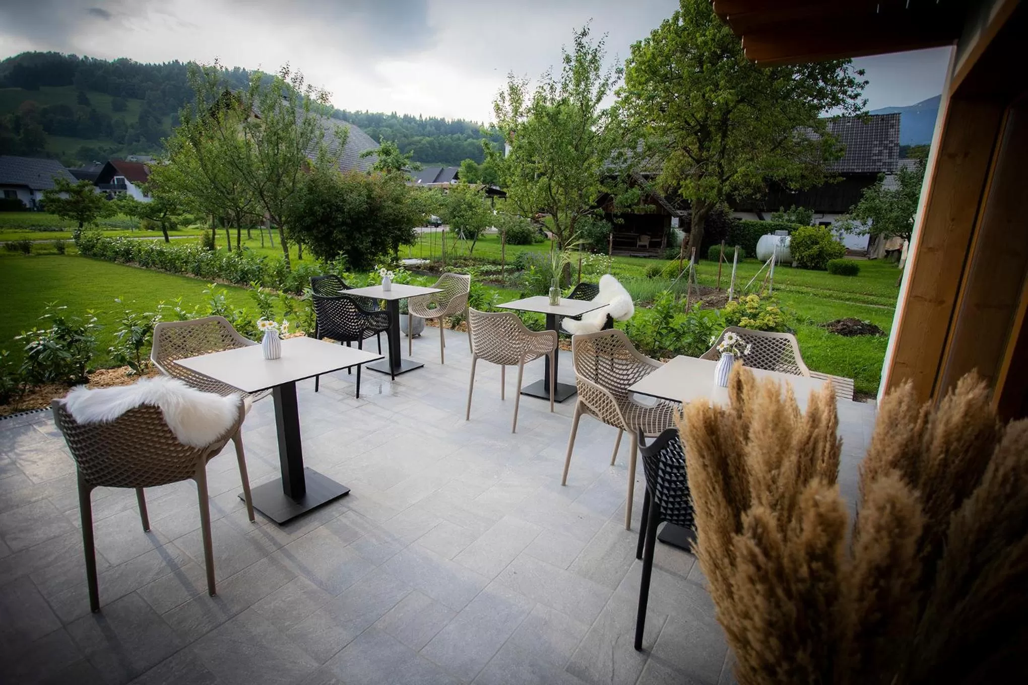 Patio in House Troha - Rooms & Apartments