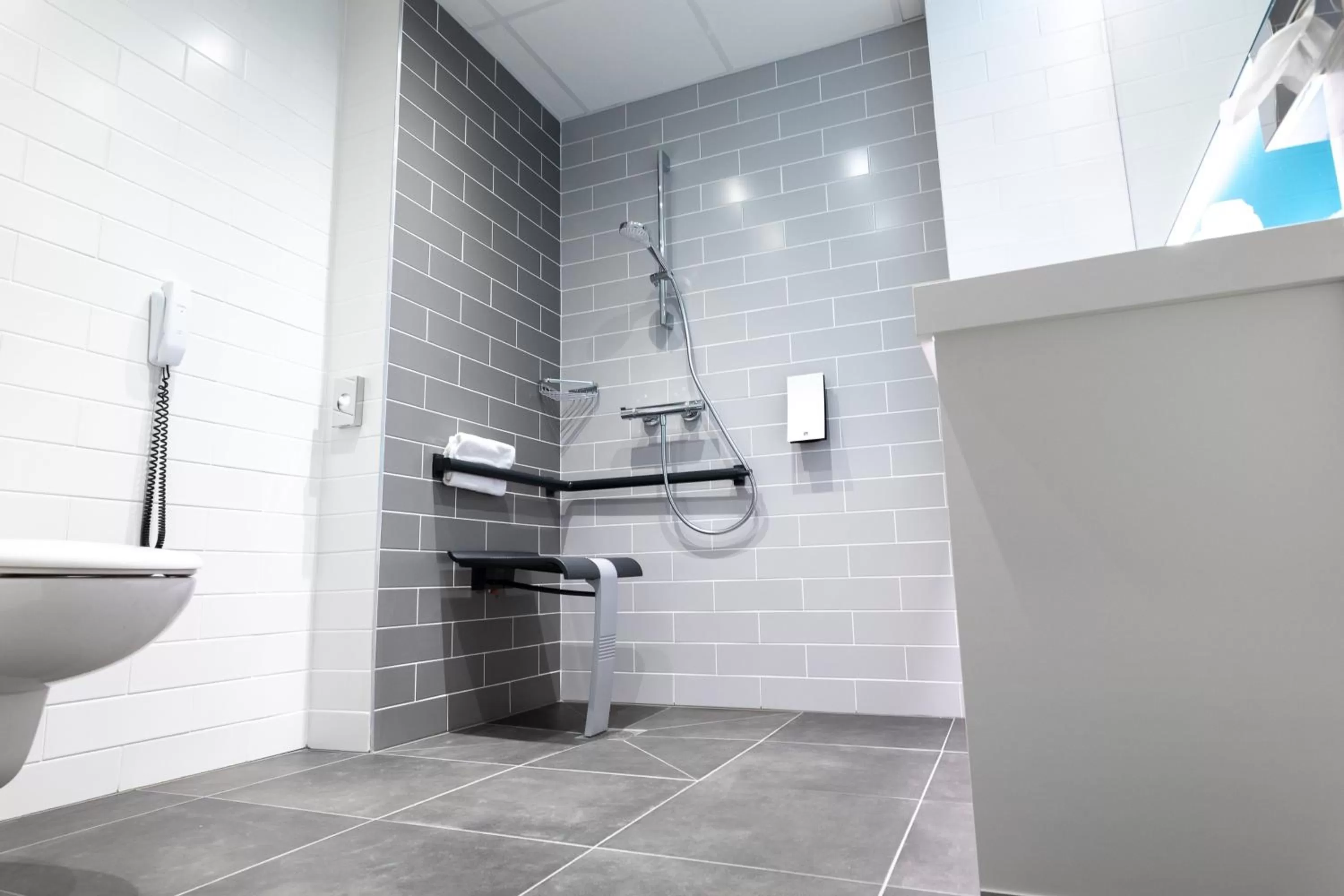 Photo of the whole room in Holiday Inn Express Arras by IHG