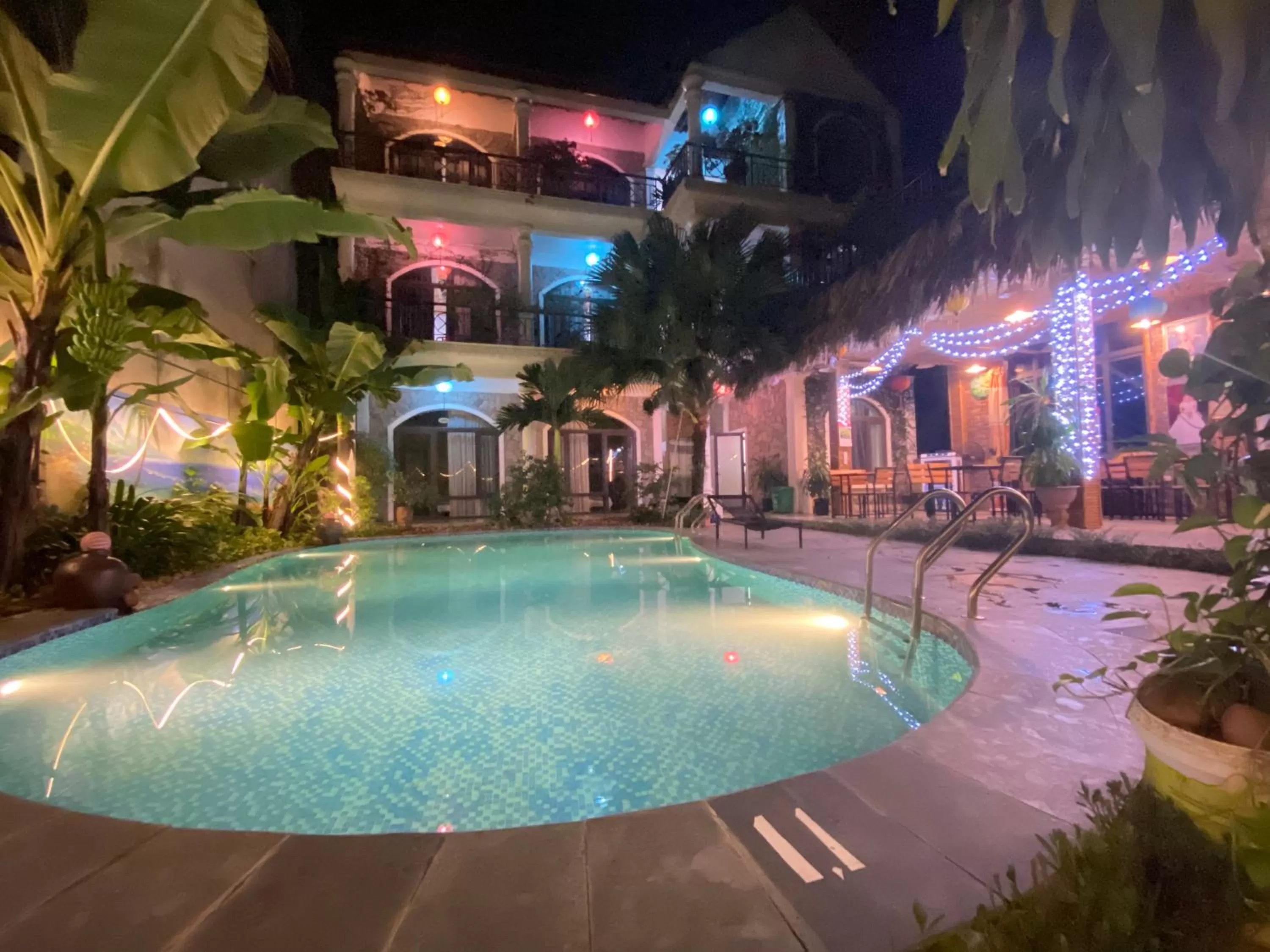 Patio in Tam Coc Full House Homestay