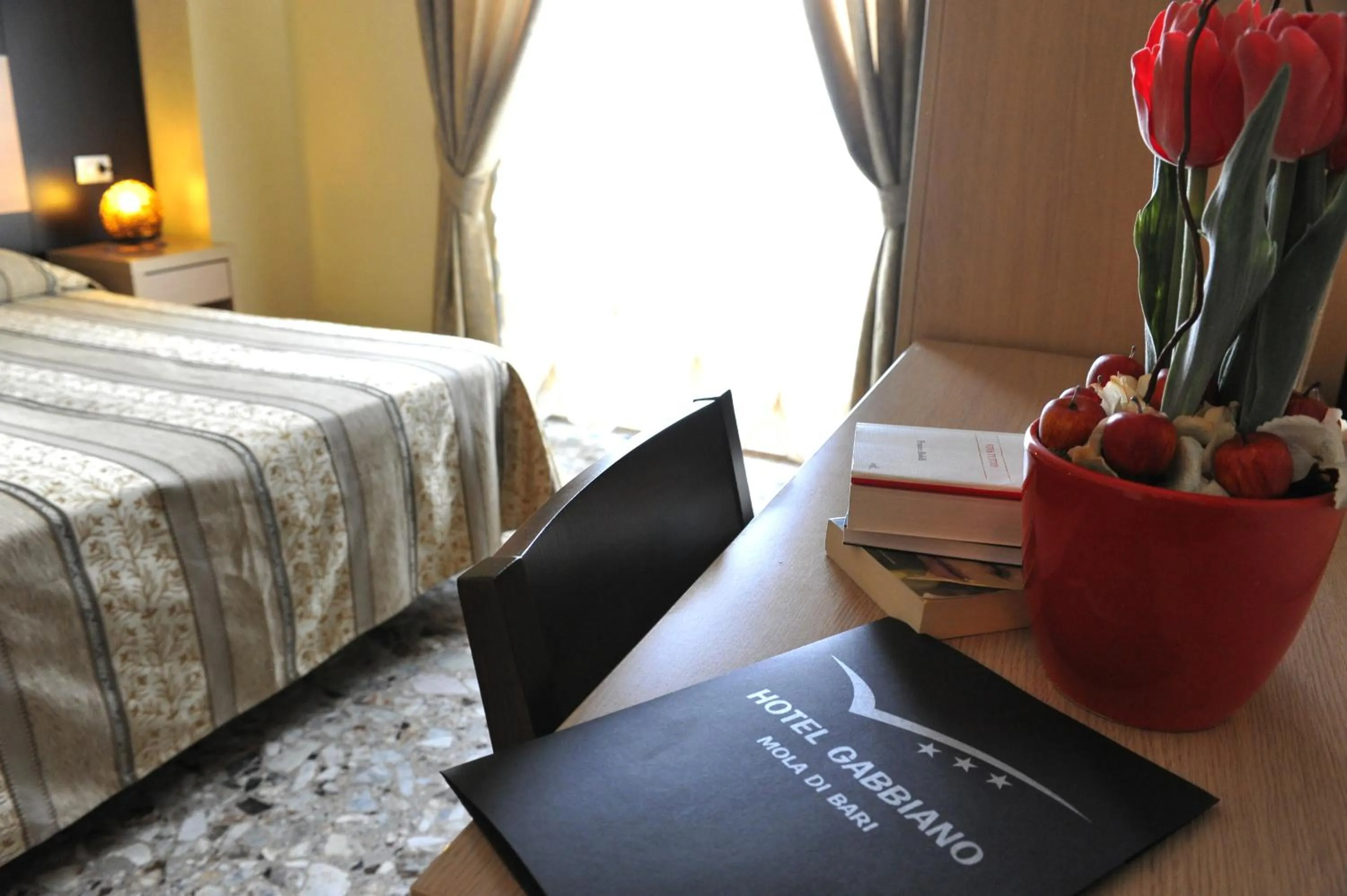 Bedroom, Bed in Hotel Gabbiano