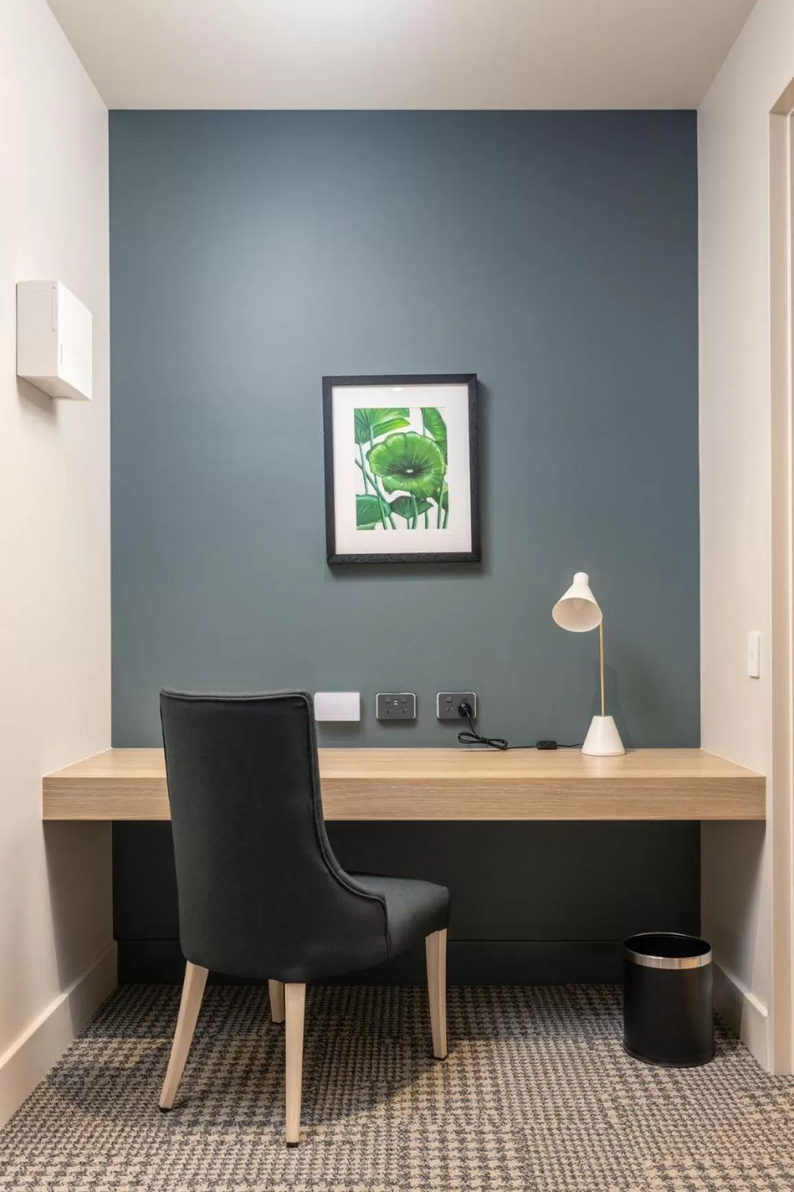 Seating area in Club Old Bar Motel