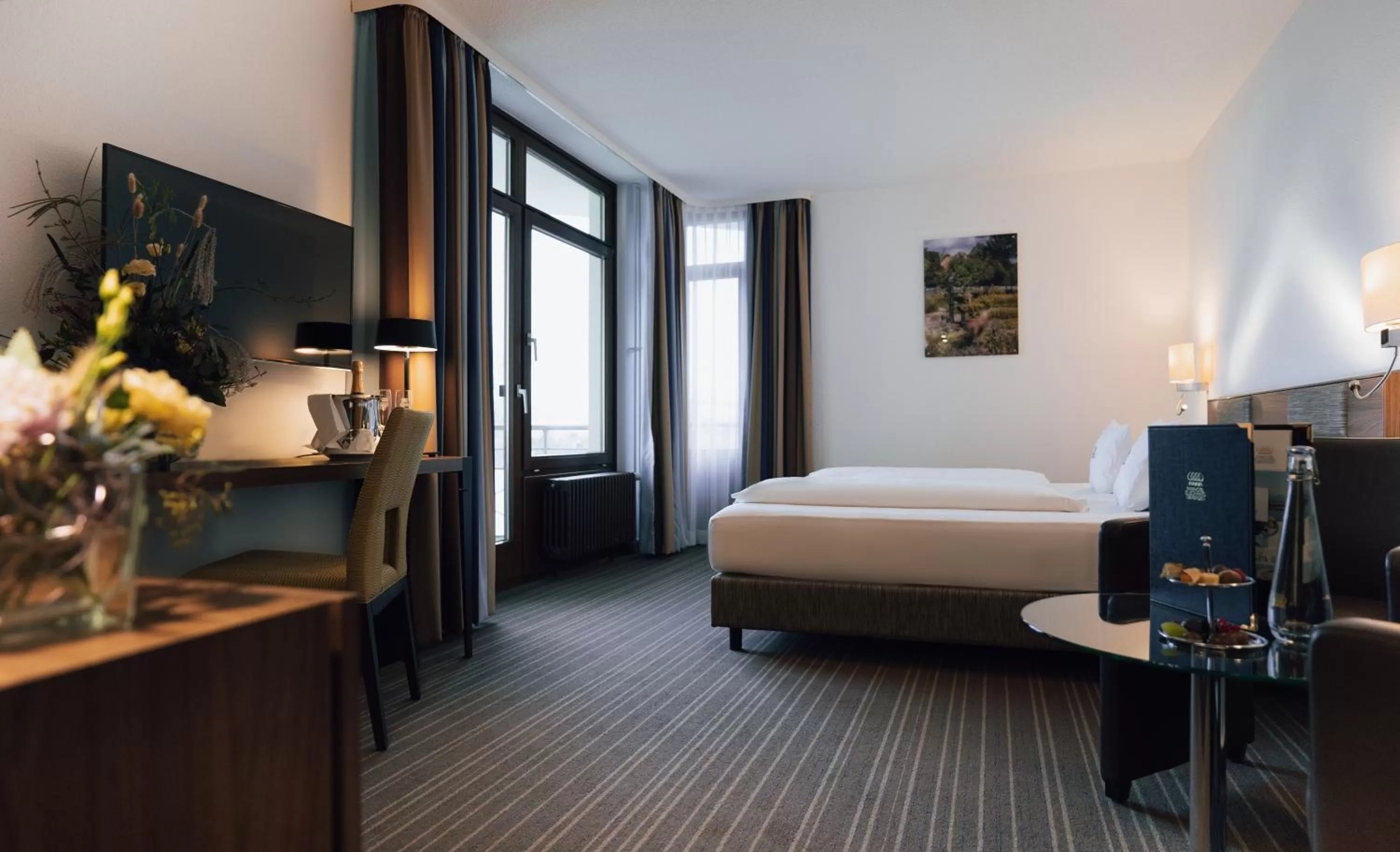 Bed in Parkhotel St.Leonhard