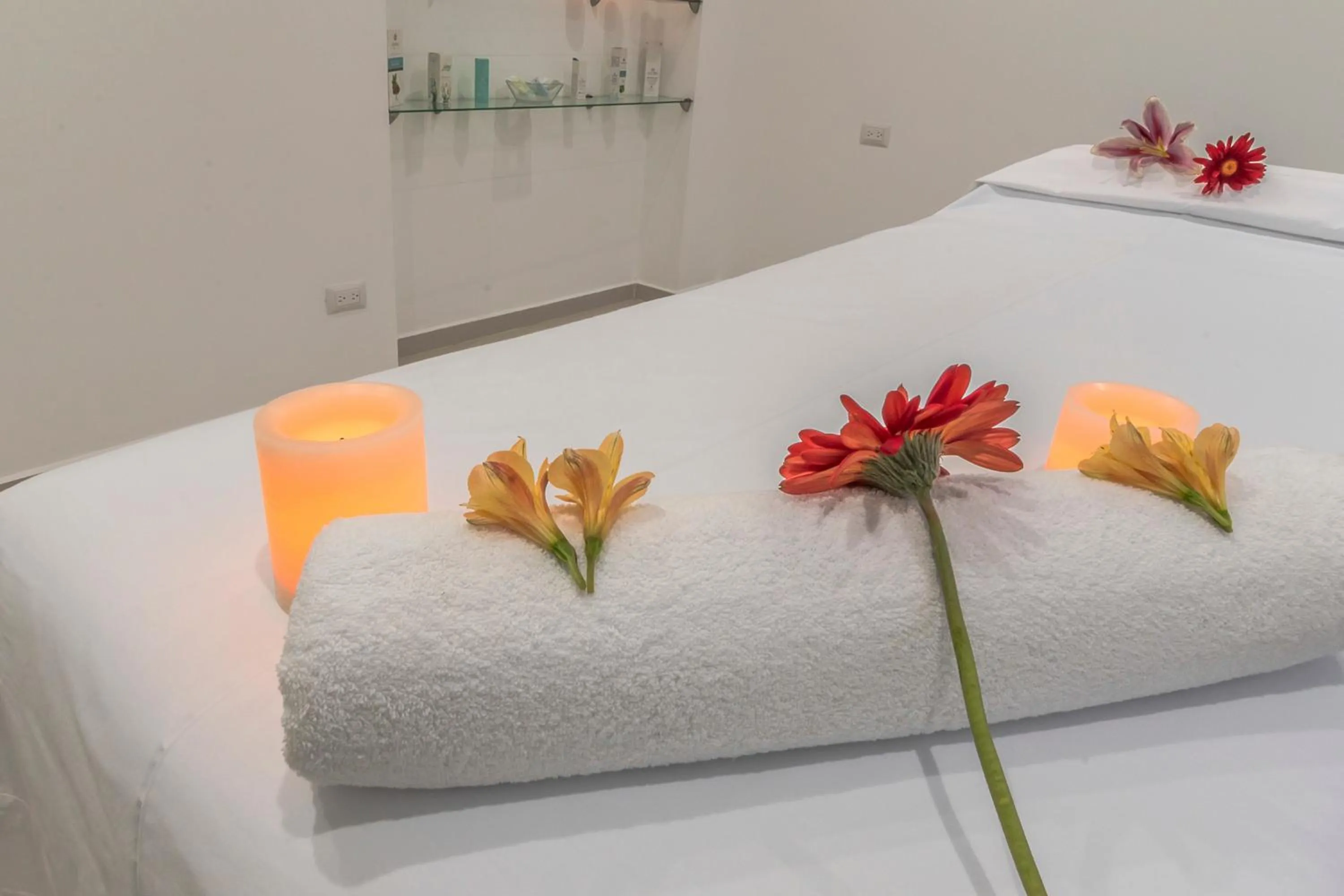 Spa and wellness centre/facilities, Bed in Hotel Zenith