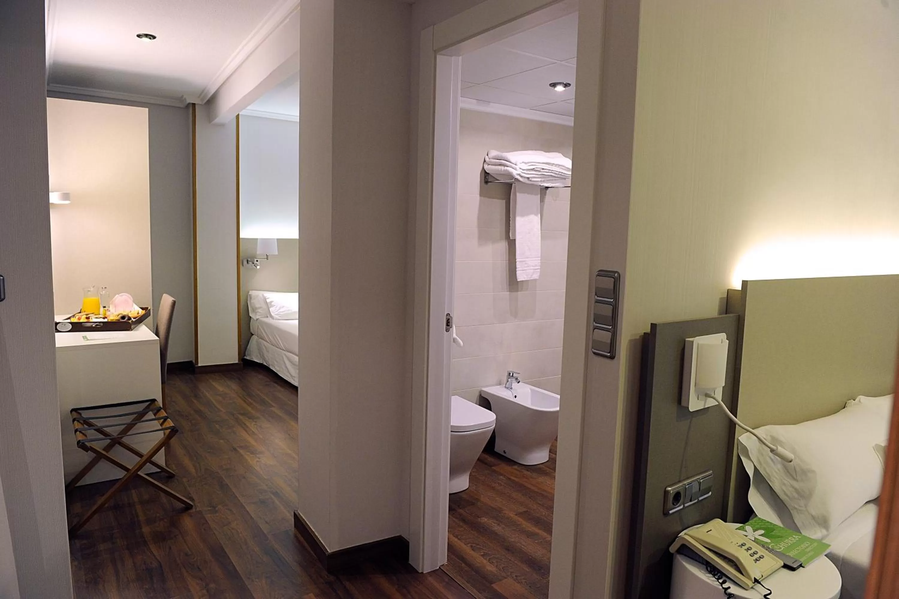 Toilet, Bed in Hotel El Churra