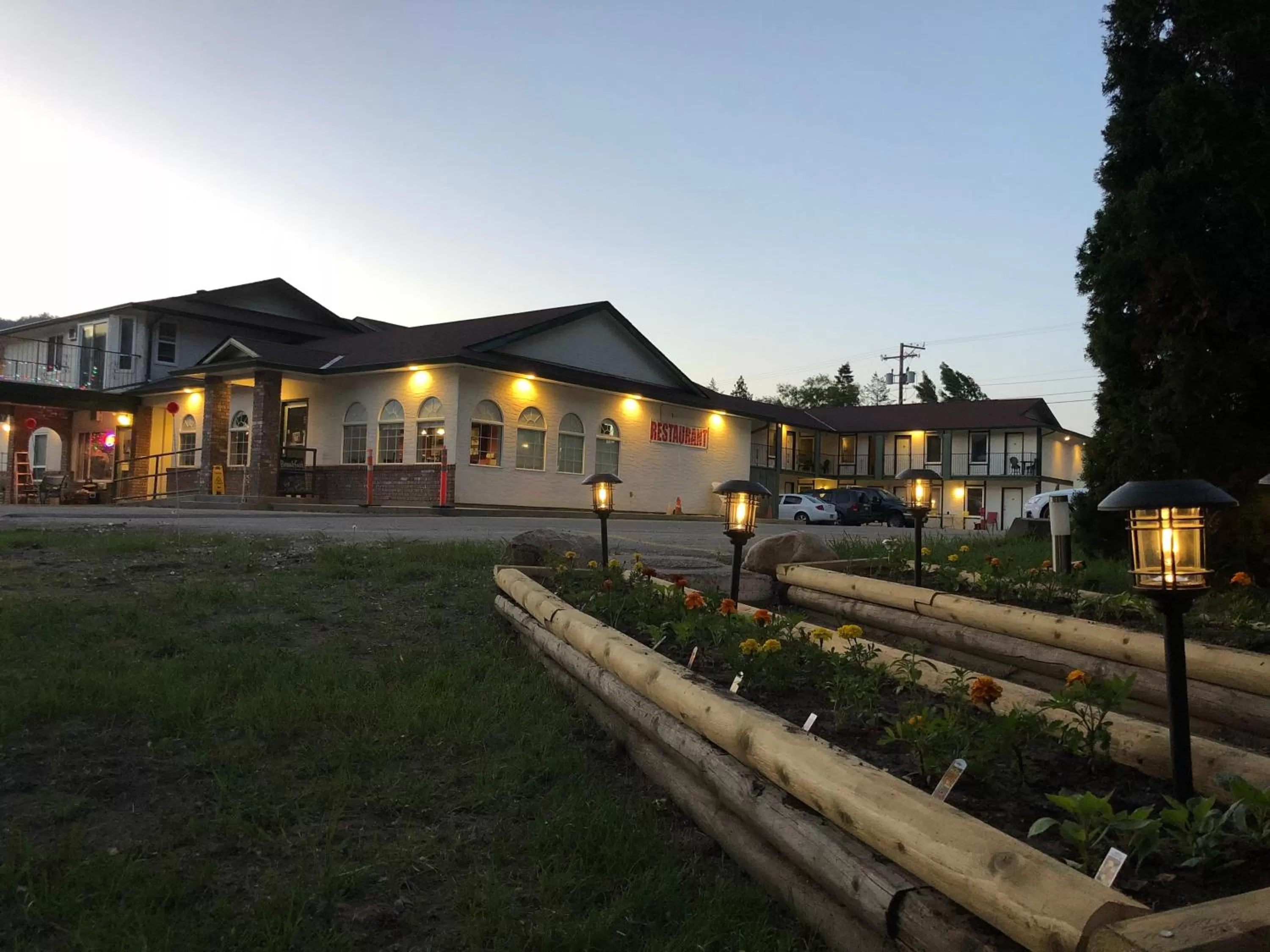 Property building in Chase Country Inn