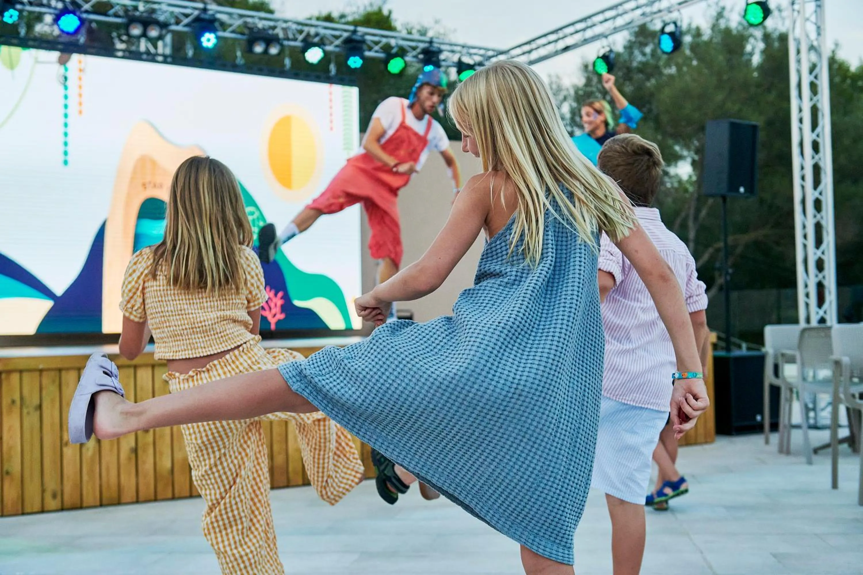 Entertainment in Iberostar Waves Cala Domingos All Inclusive