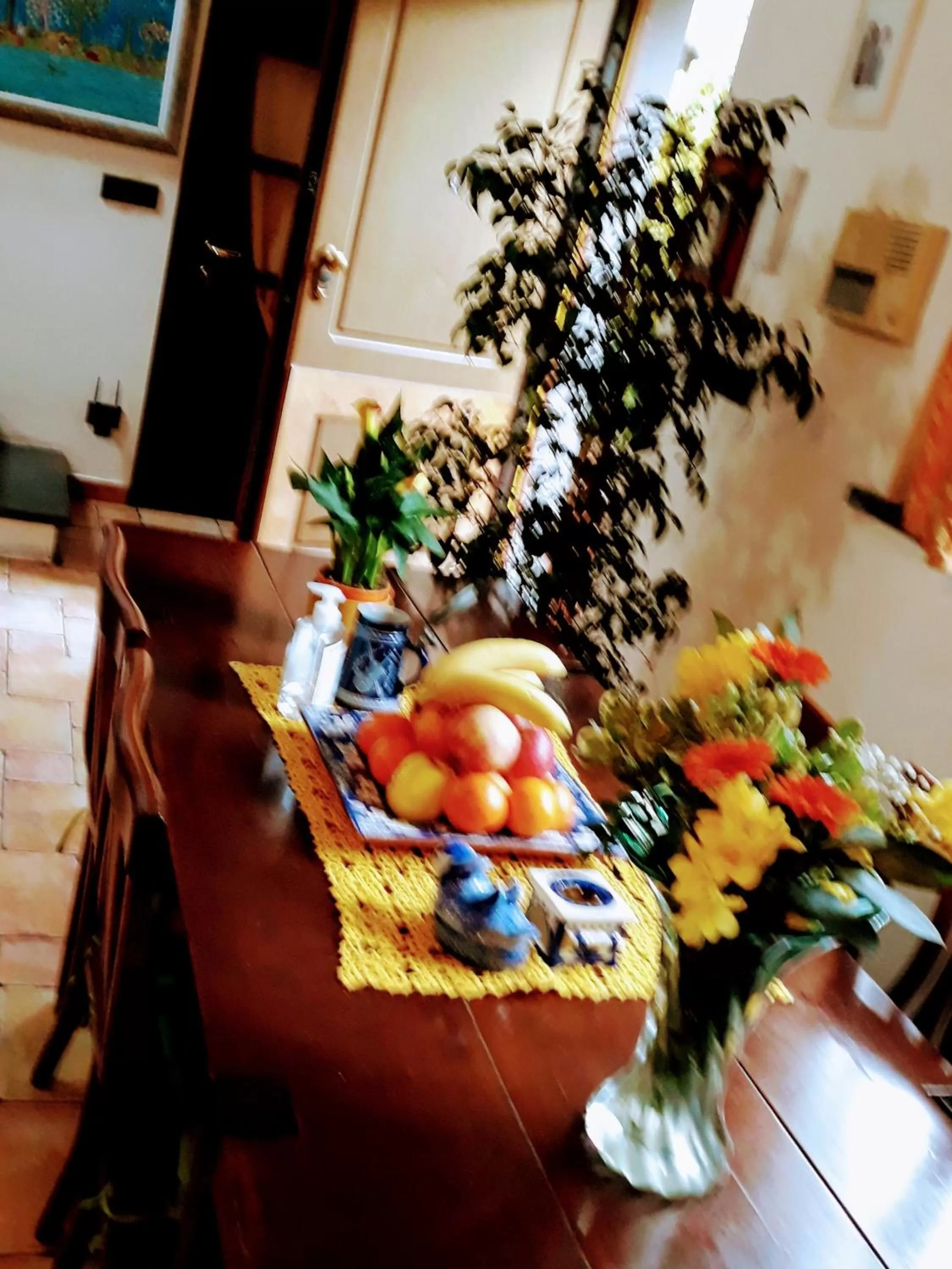 Italian breakfast in B&b Villa C'era Una Volta