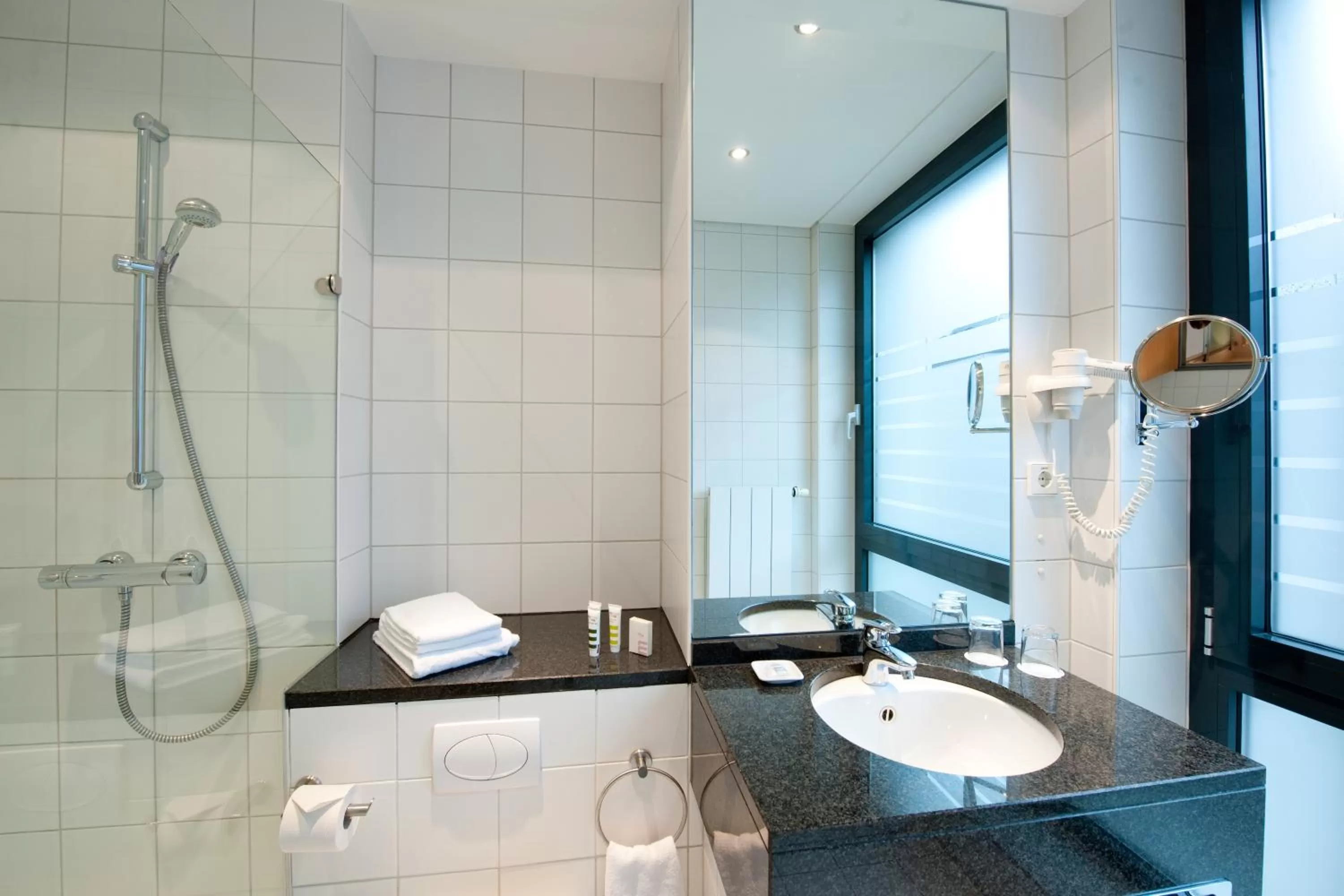 Bathroom in Mercure Hotel Aachen Am Dom