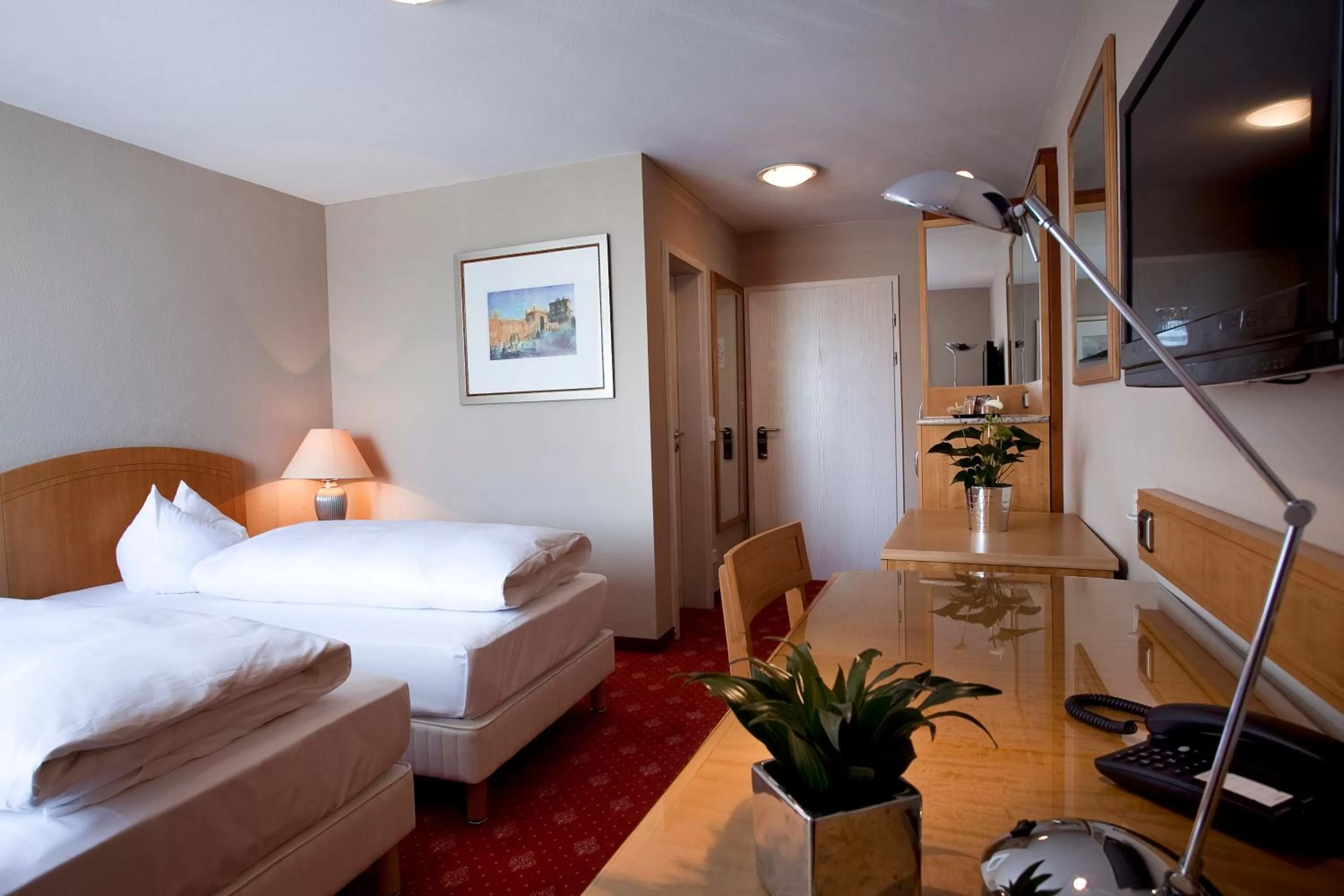 Bed in Hotel Das Kleine Ritz