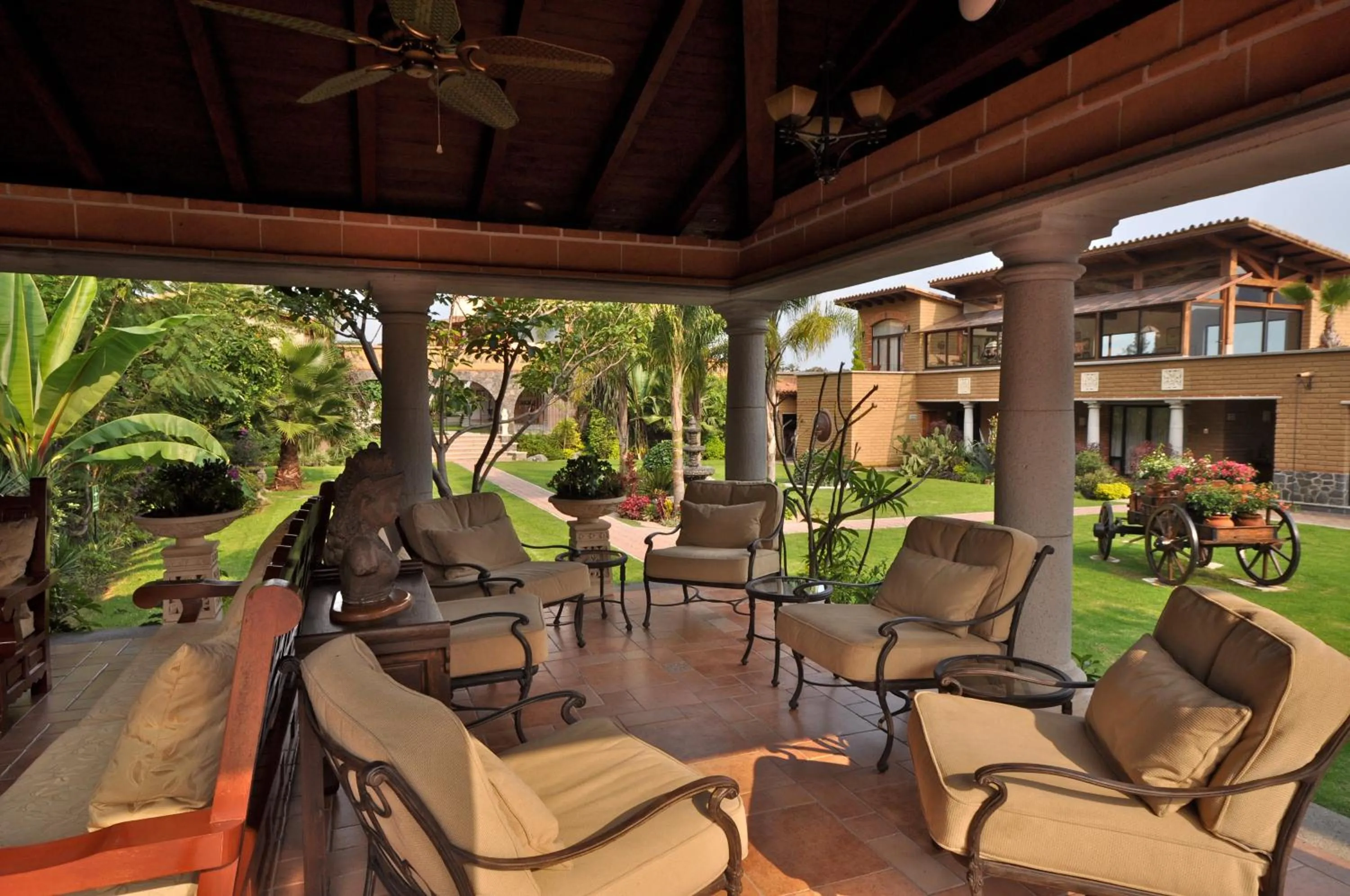 Garden in La Buena Vibra Wellness Resort & Spa