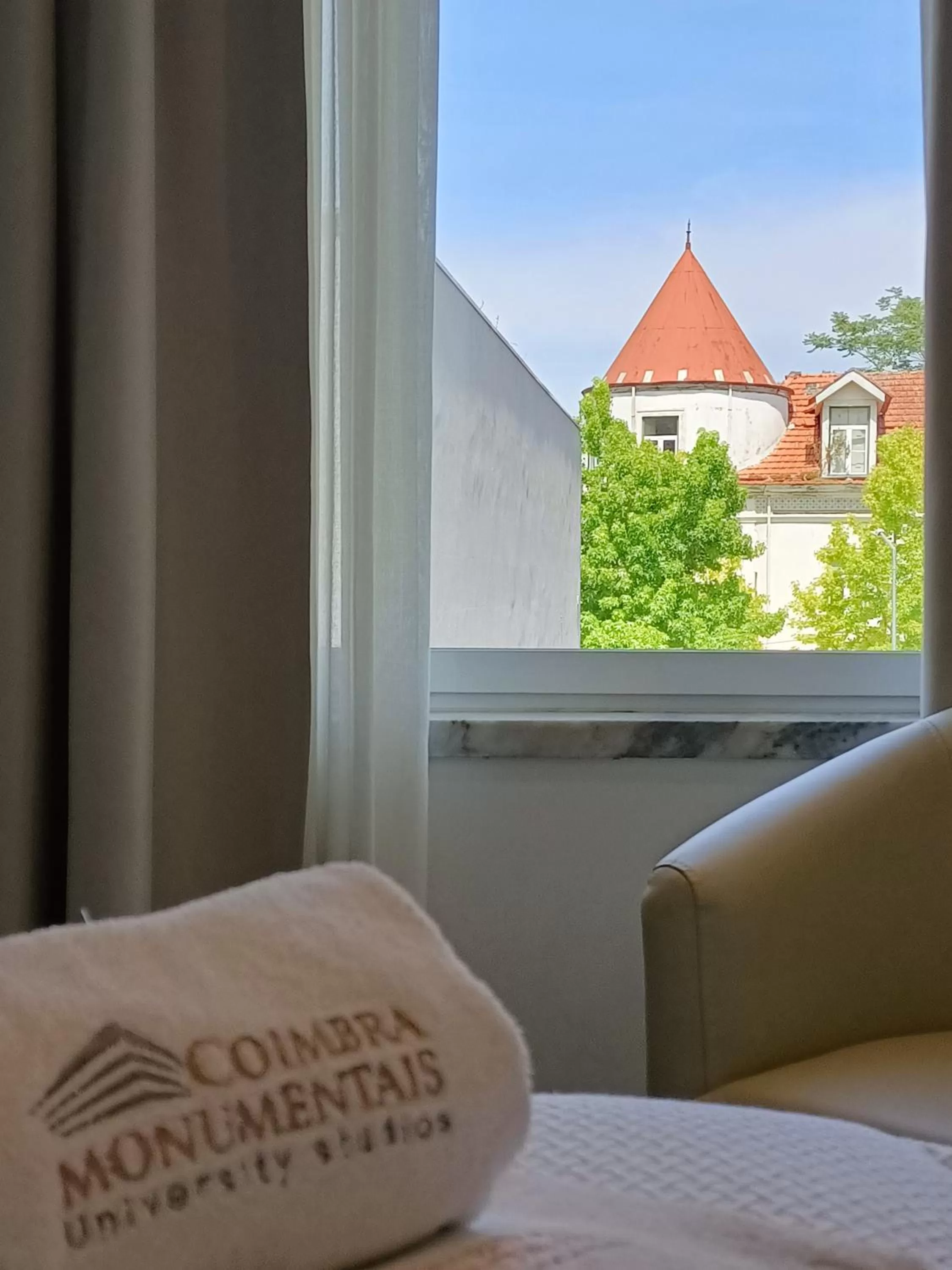 Decorative detail, Bed in Coimbra Monumentais B&B