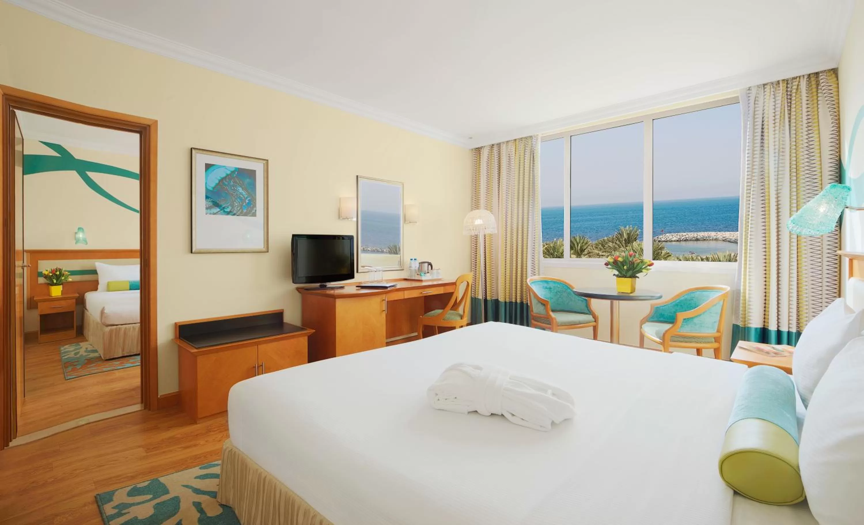 Sea view, Bed in Coral Beach Resort Sharjah