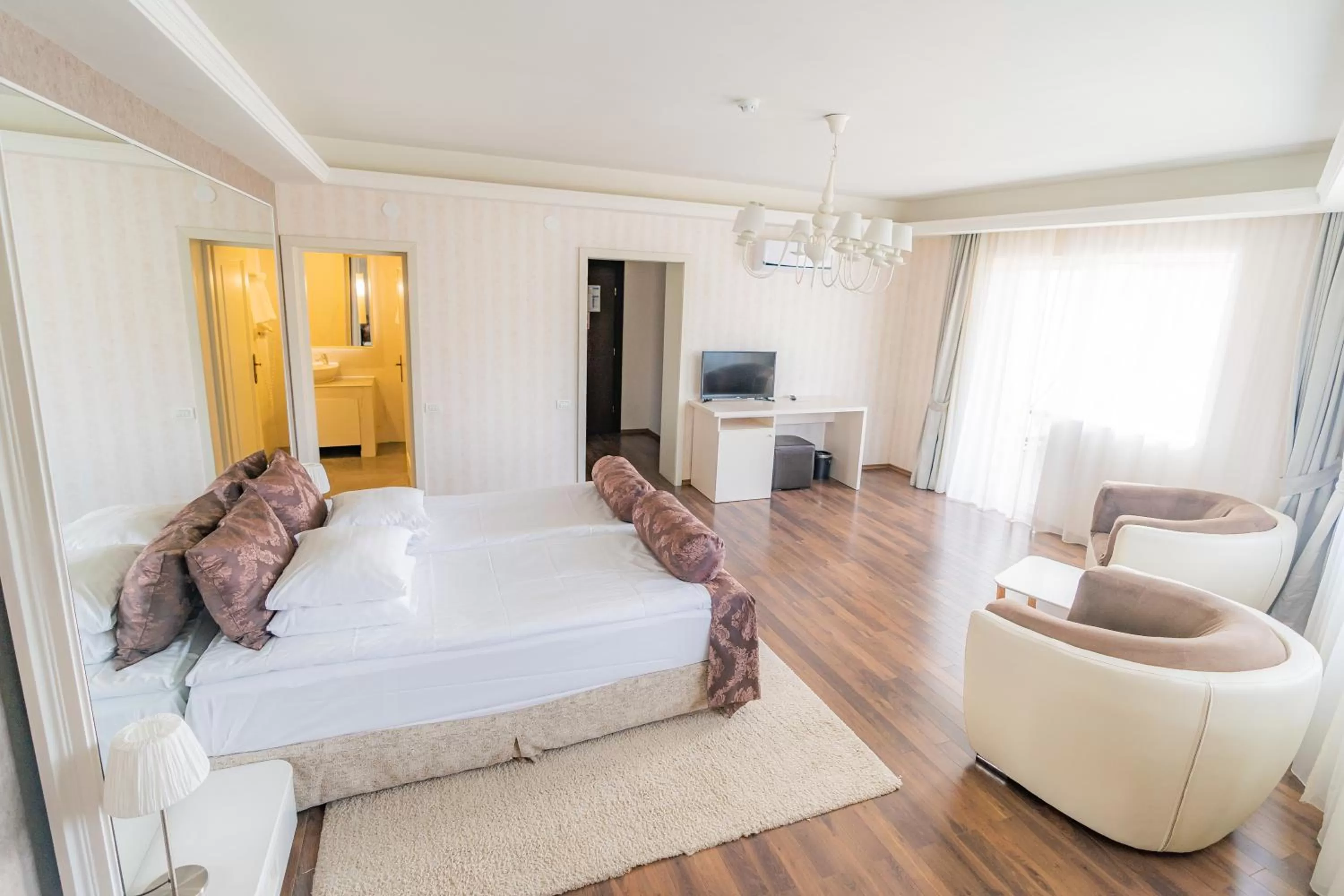 Photo of the whole room, Bed in Hotel Belvedere