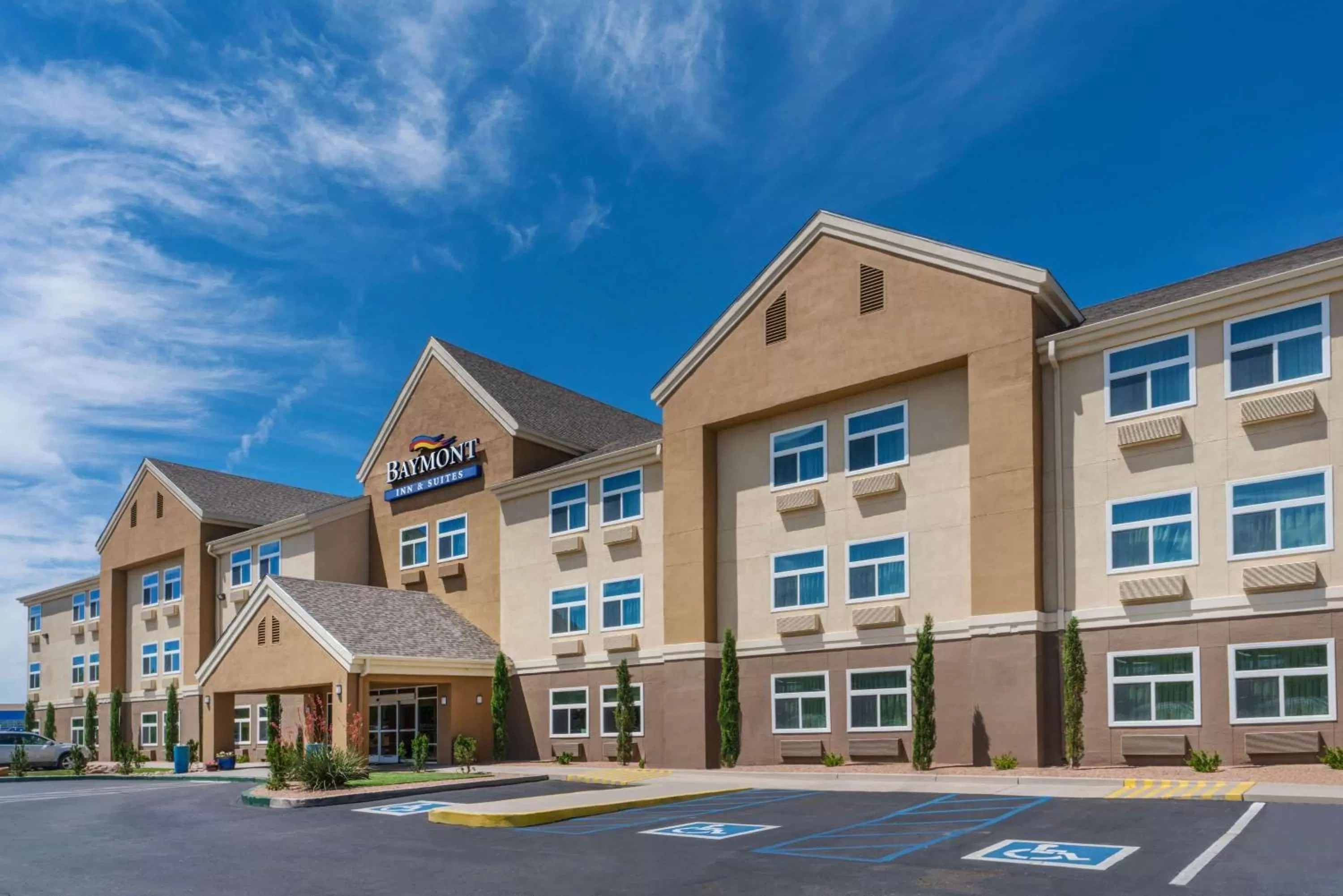 Property building in Baymont by Wyndham Albuquerque Airport