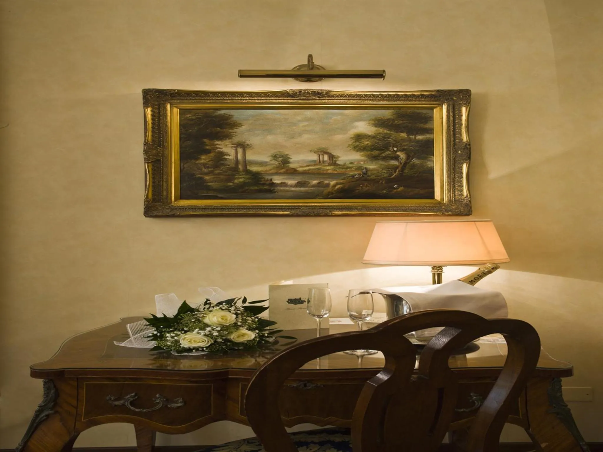 Decorative detail in Hotel Vittoria