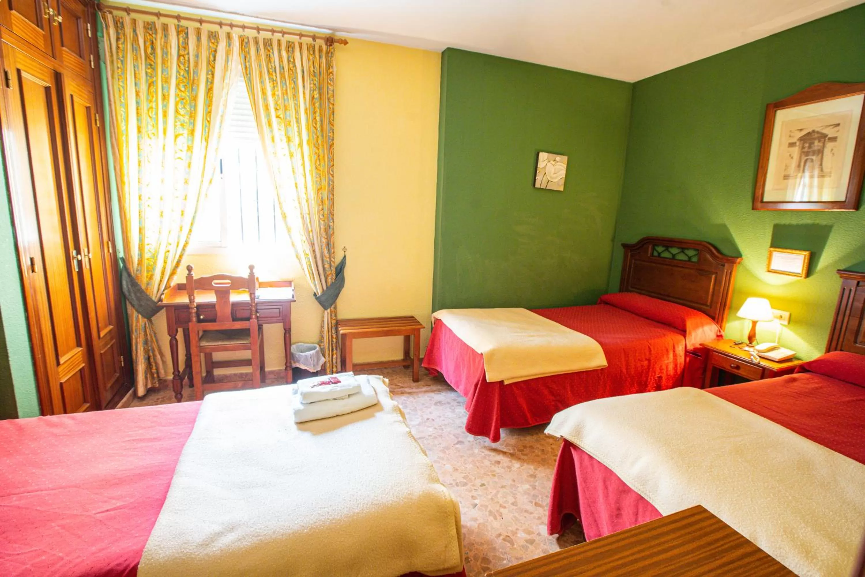 Bed in Hotel Arunda II