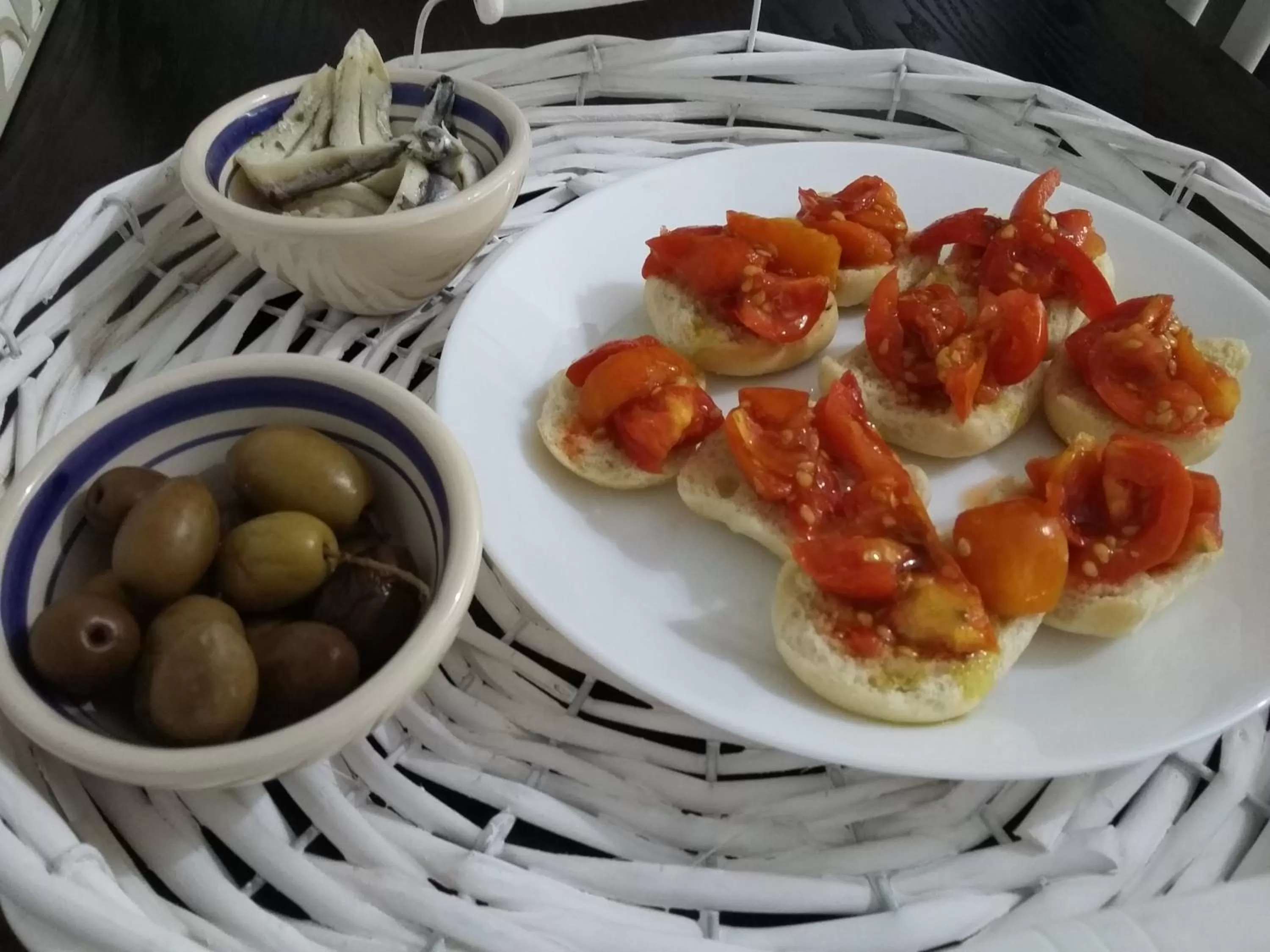 Food and drinks in La Suite Negli Orti