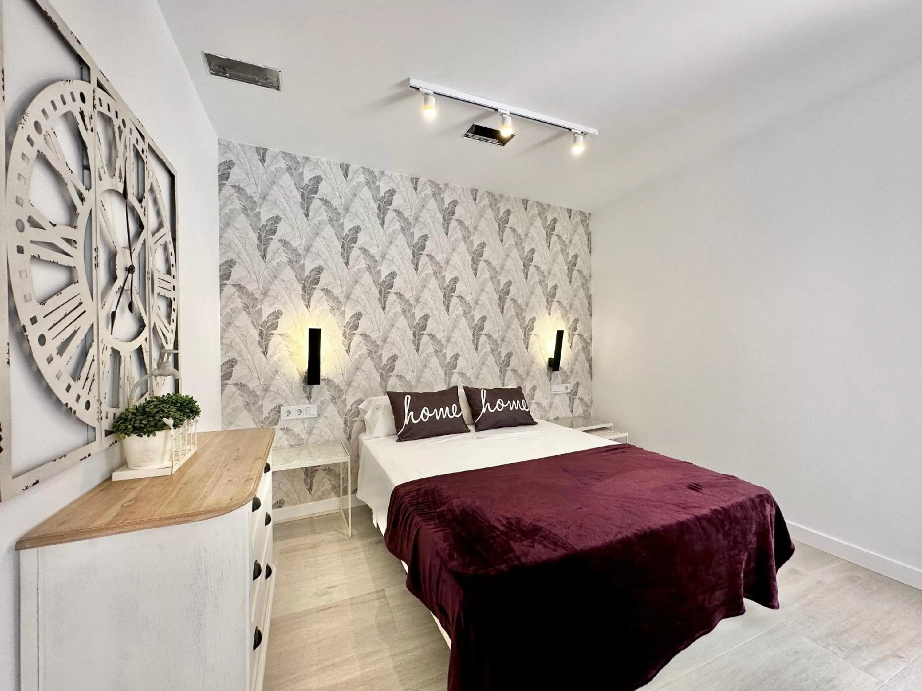 Bed in Loft 18 Beachfront Marbella Center