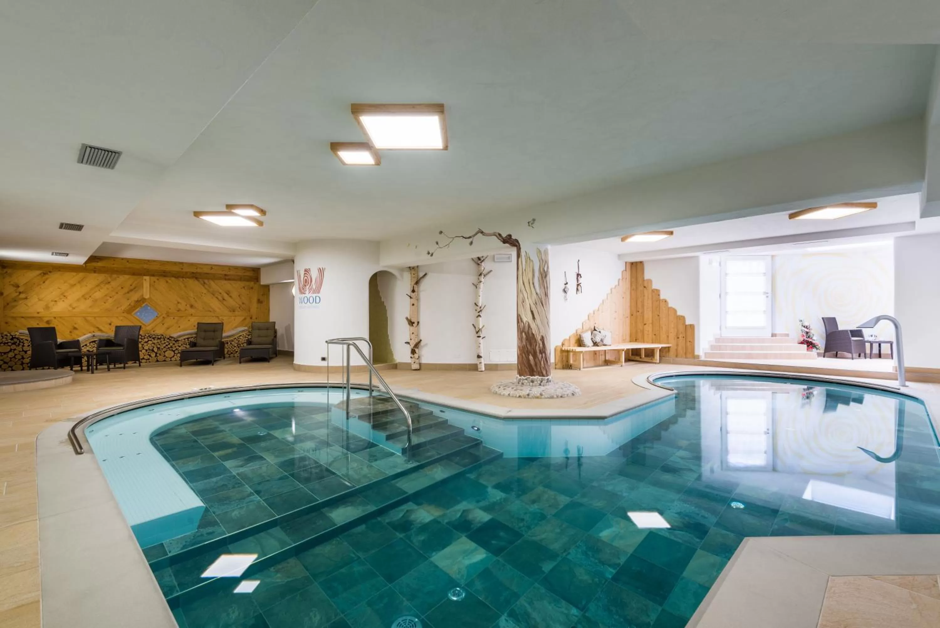 Pool view in FORESTO holiday apartments