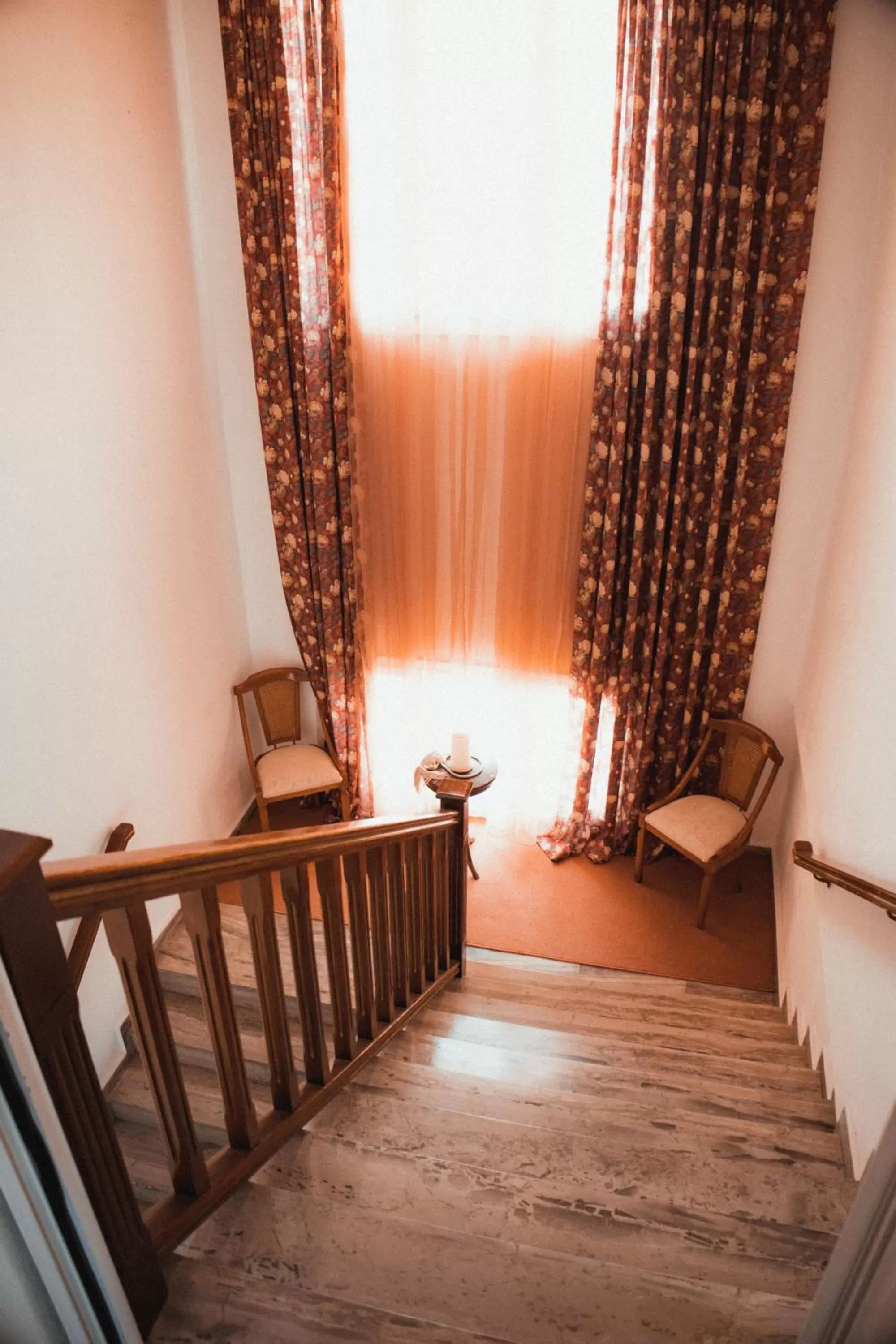 Property building, Bed in Villa Olympia