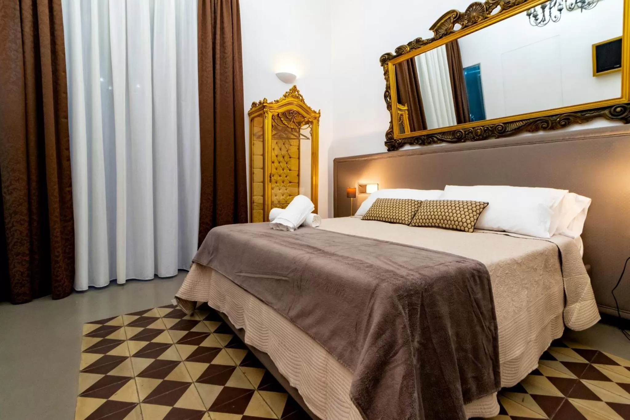 Bedroom, Bed in Pupi e Pupari