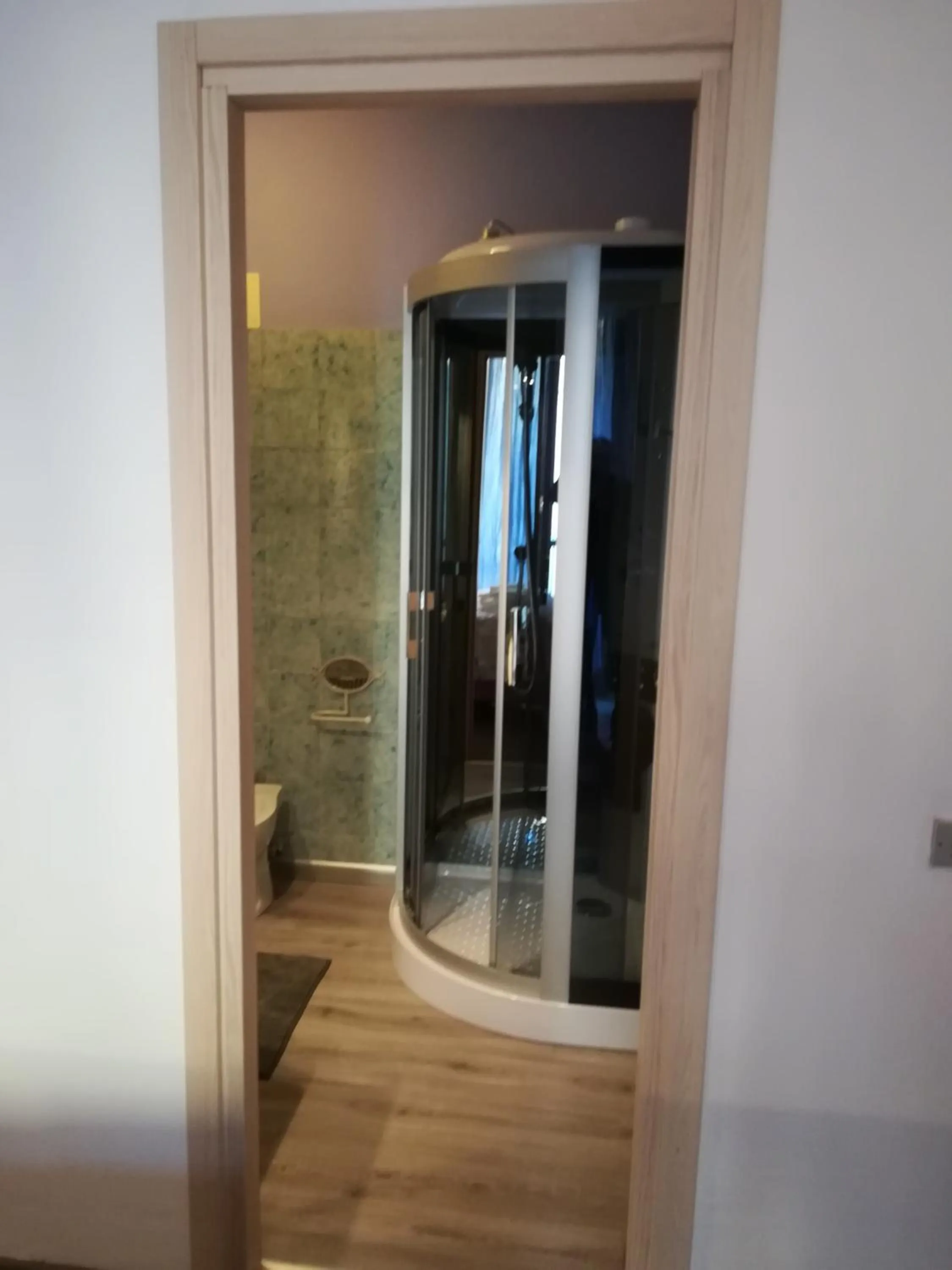 Shower in Megaride Guest House