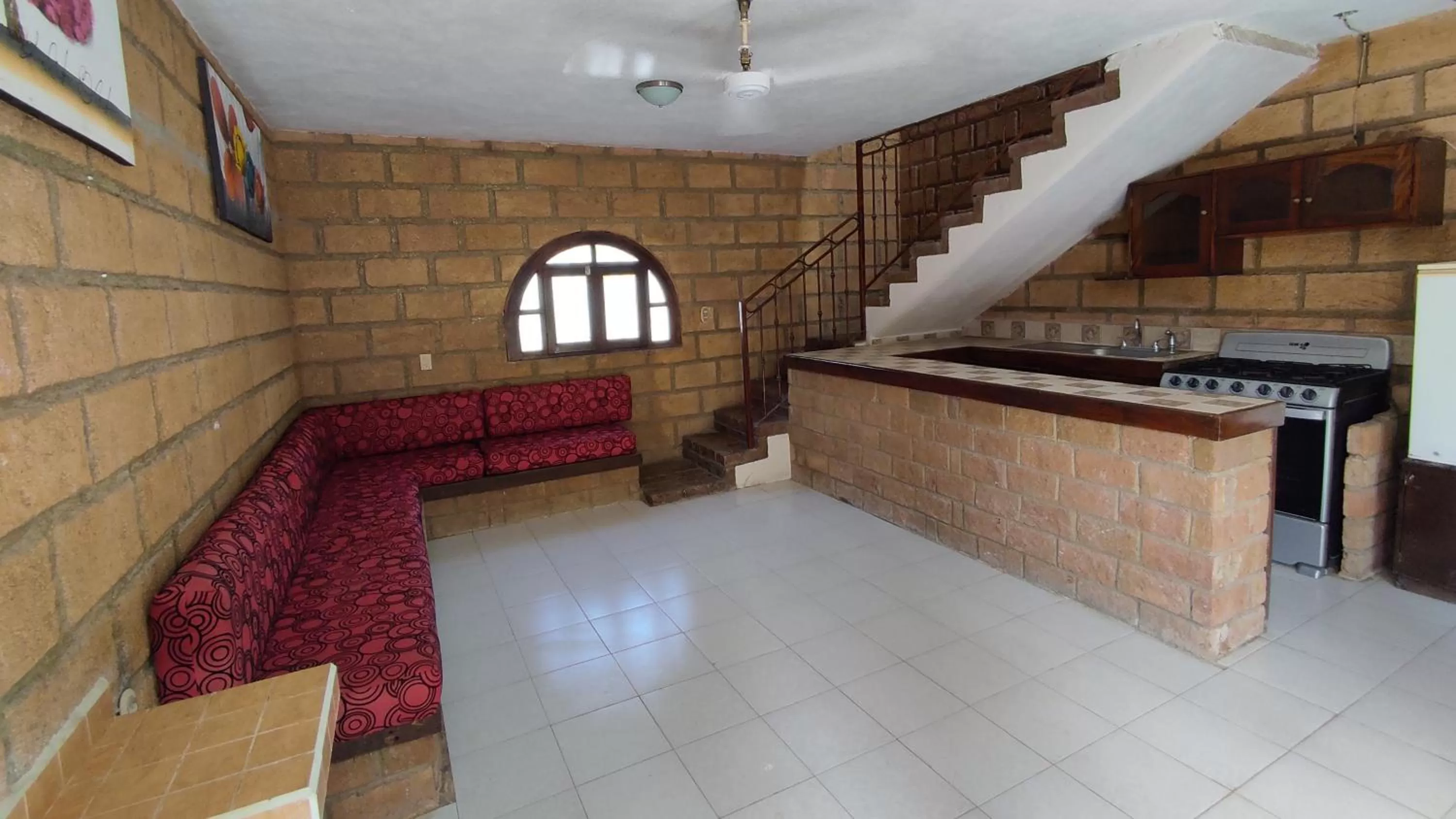 Kitchen or kitchenette in OYO Hotel Brisas Del Pacífico