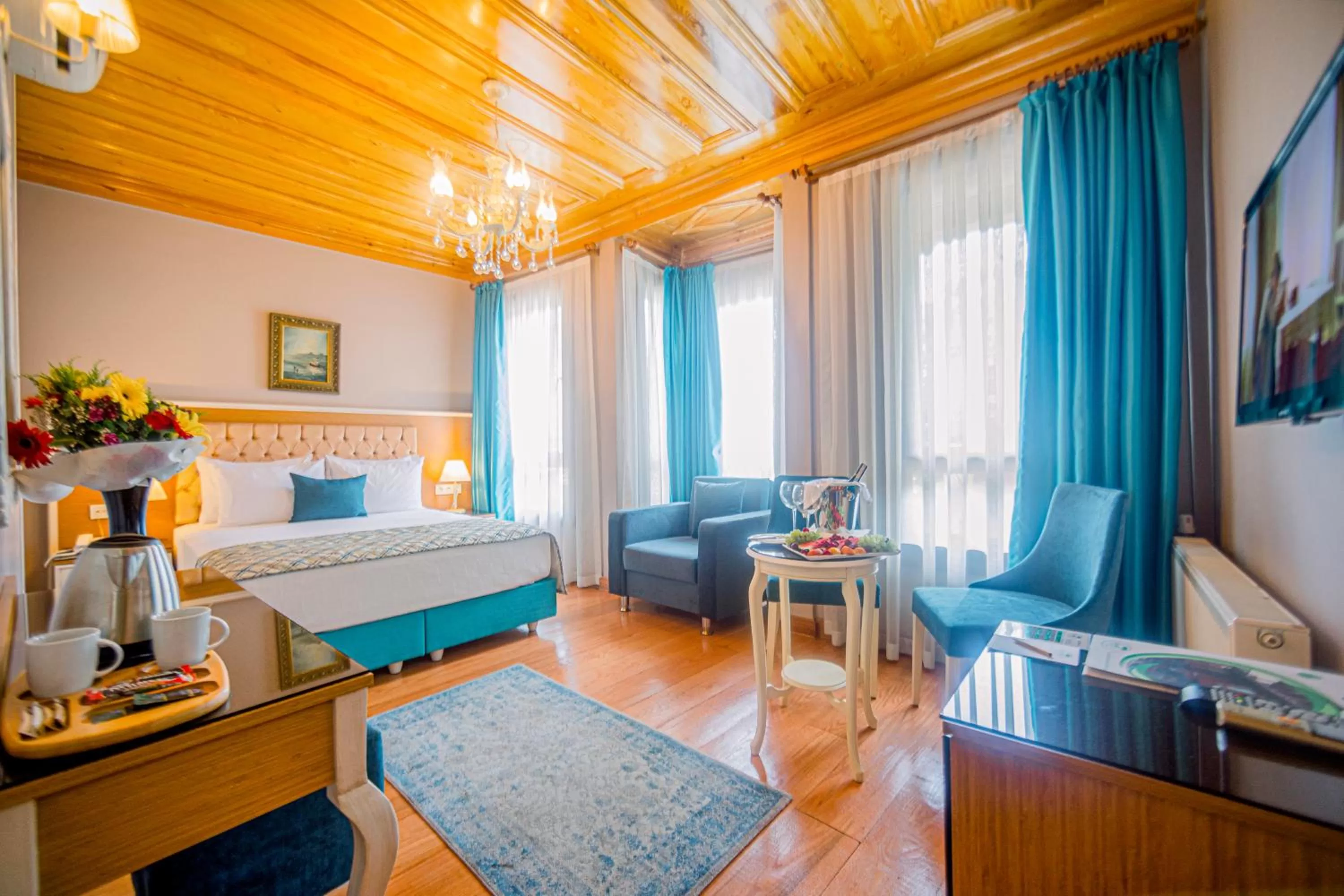 Massage, Bed in Acacia Mansion Hotel