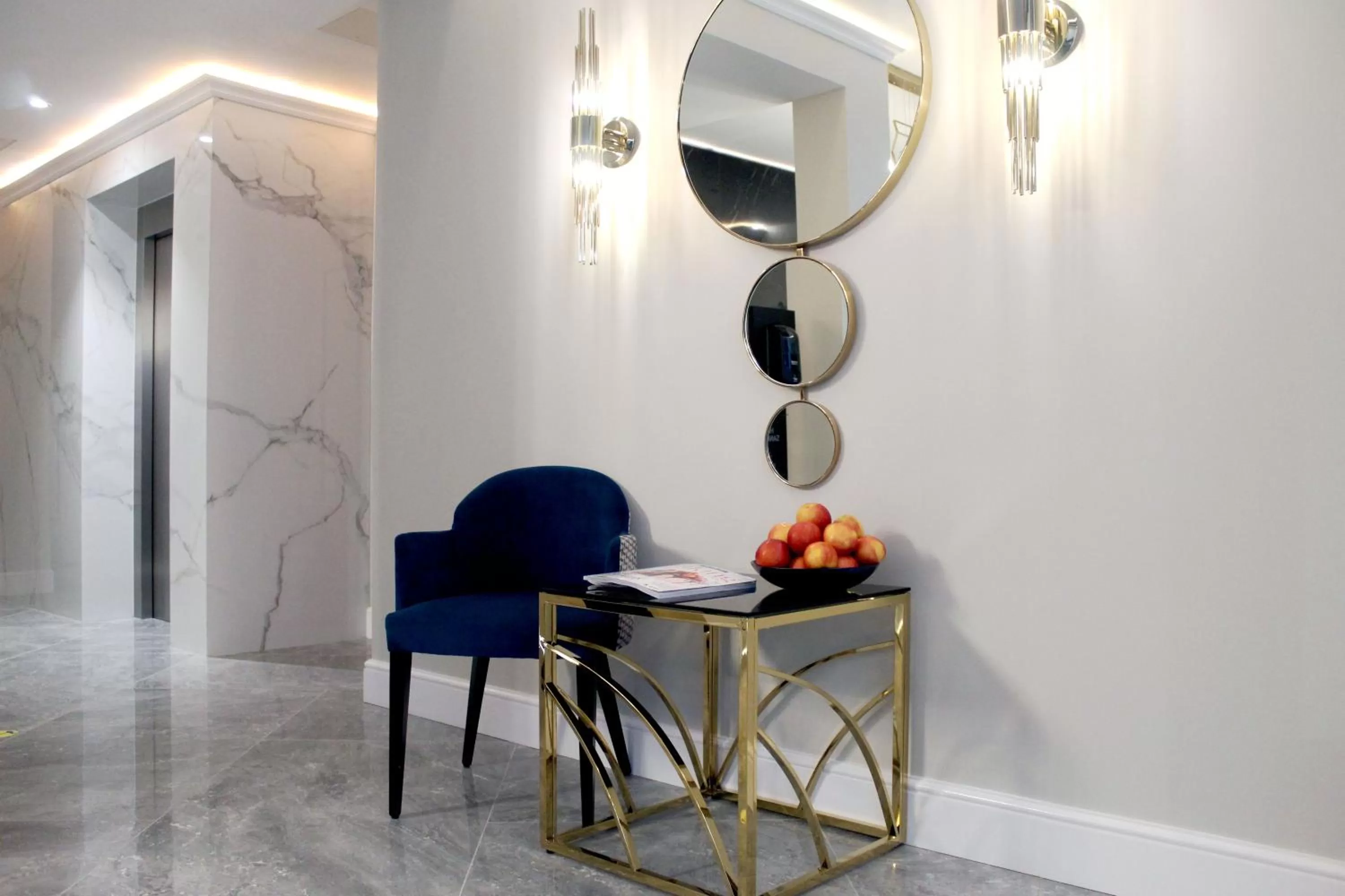 Lobby or reception in NOX Waterloo