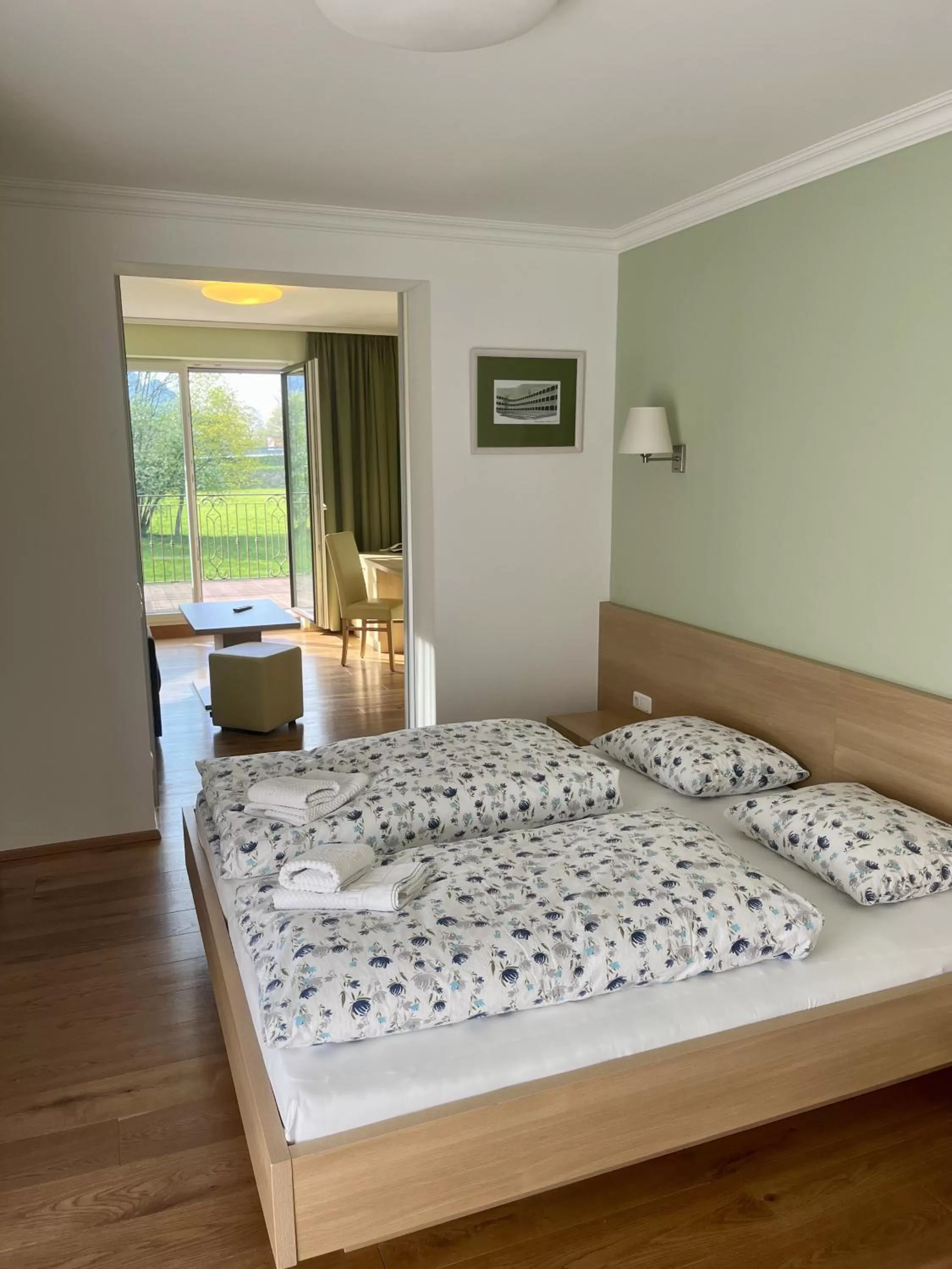 Bed in Pension Sommerauer