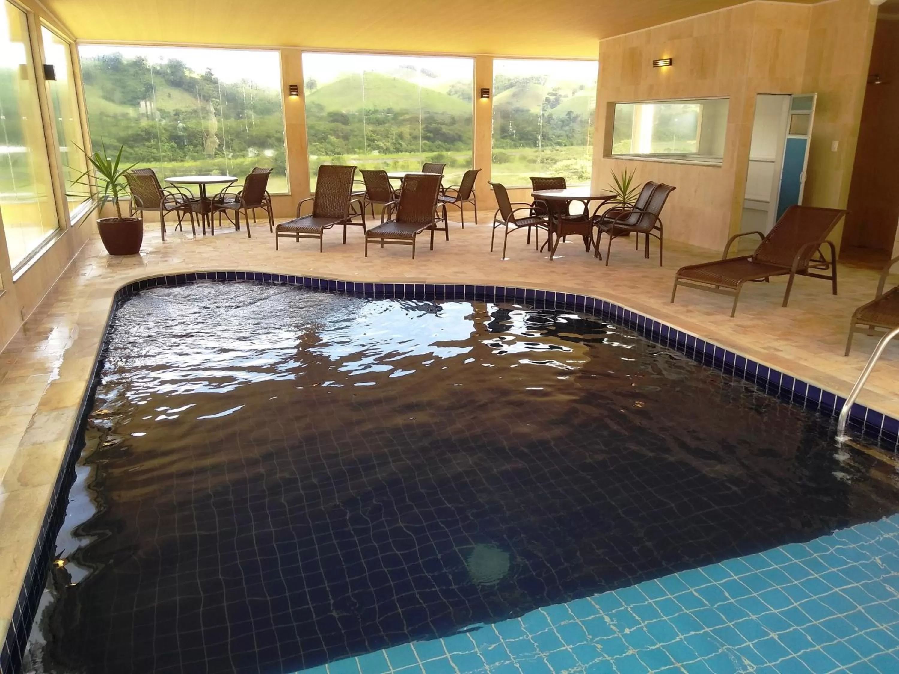 Swimming pool in Pousada Le Sapê