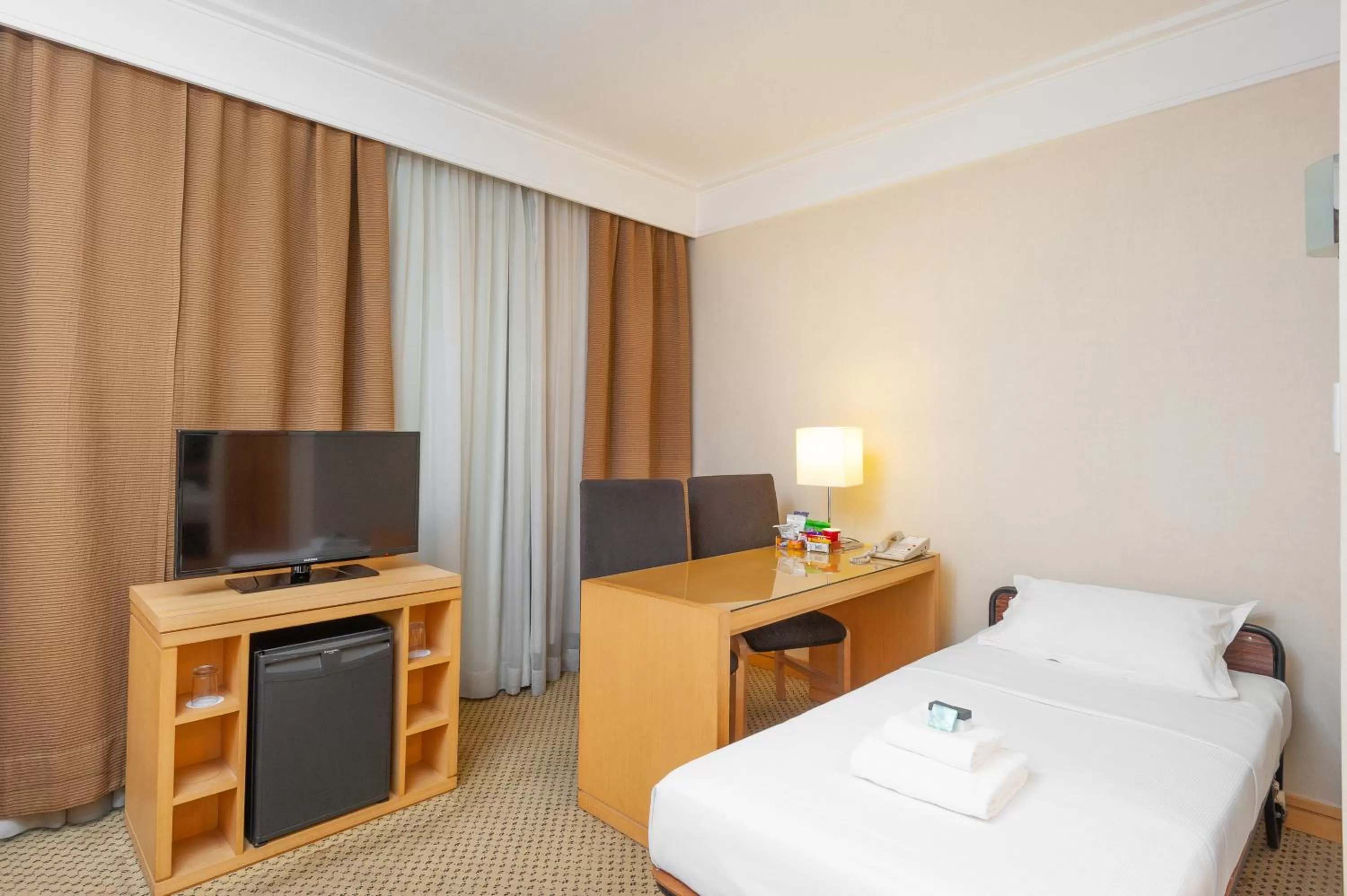 TV and multimedia, Bed in Slaviero Guarulhos Aeroporto