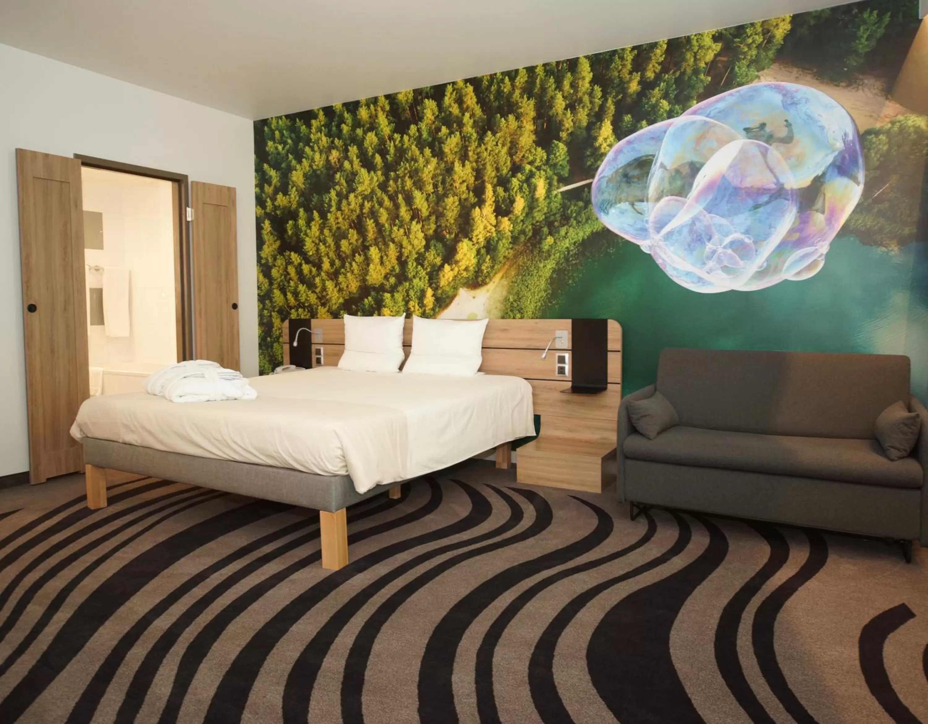 Bedroom, Bed in Novotel Vilnius Centre