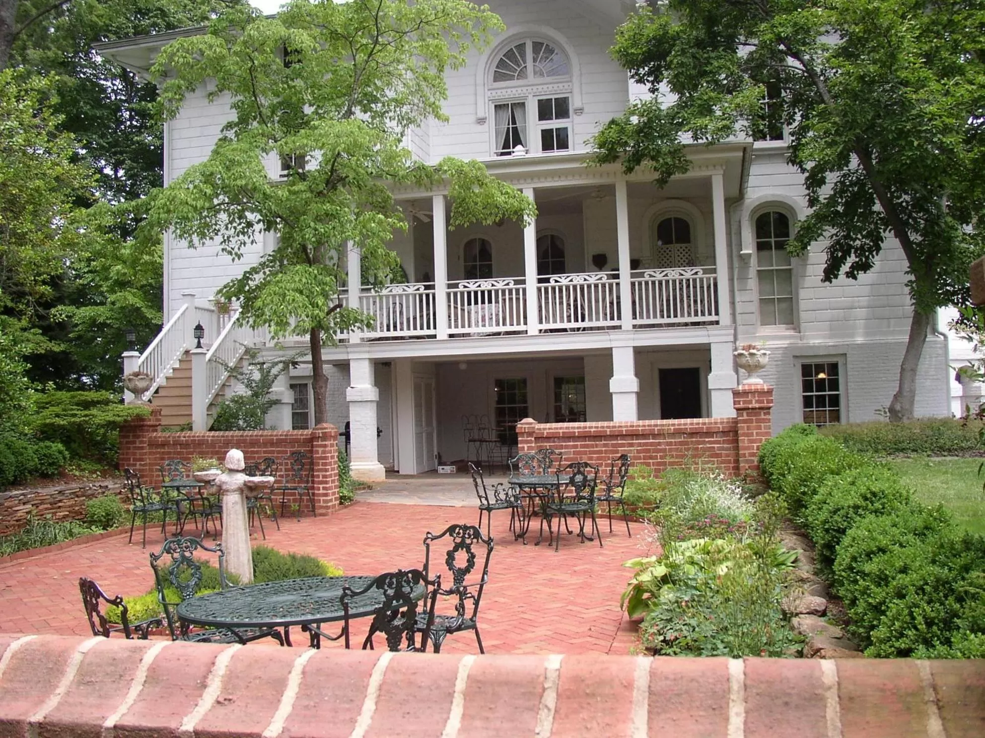 Balcony/Terrace in Mayhurst Estate