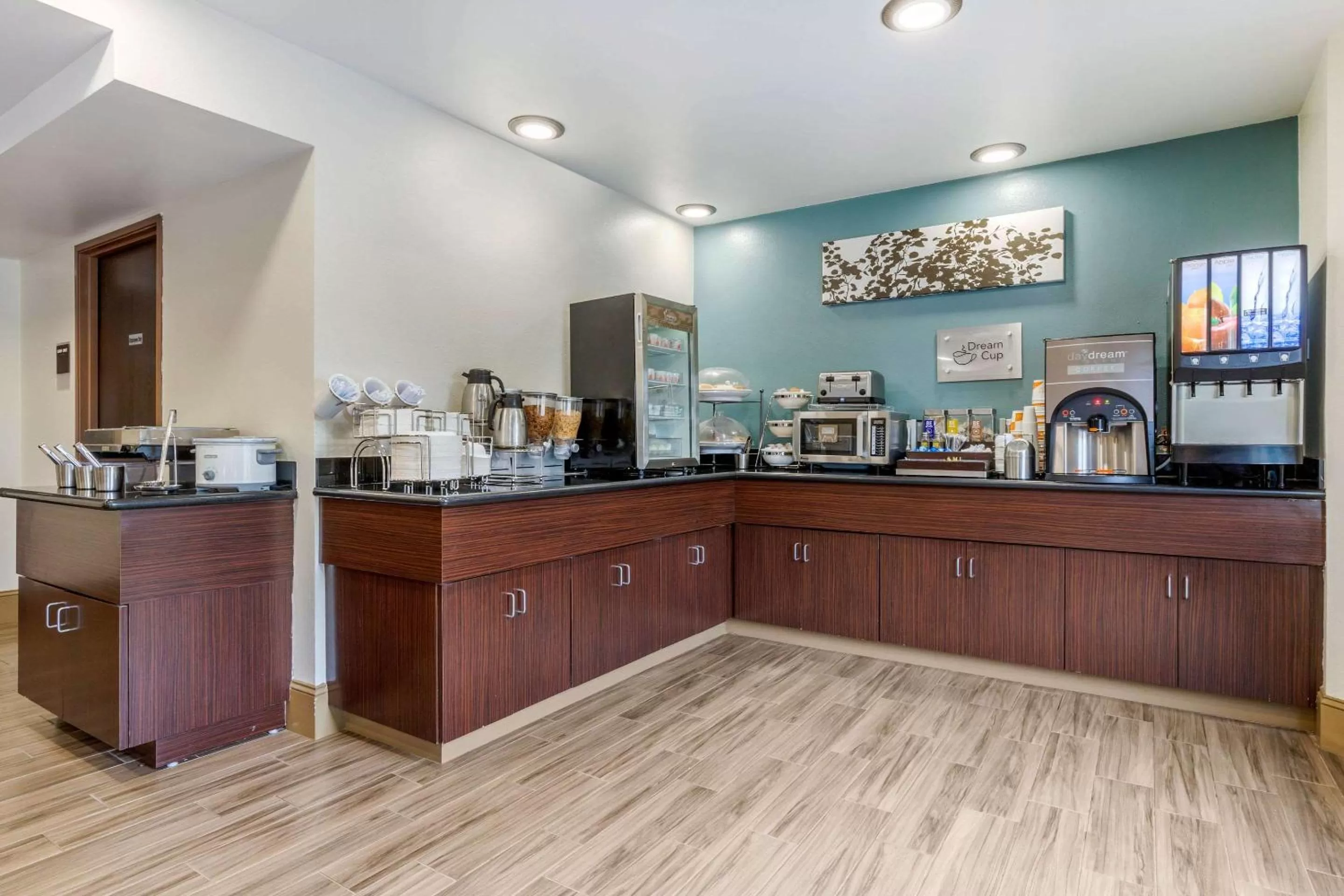 Breakfast in Sleep Inn & Suites