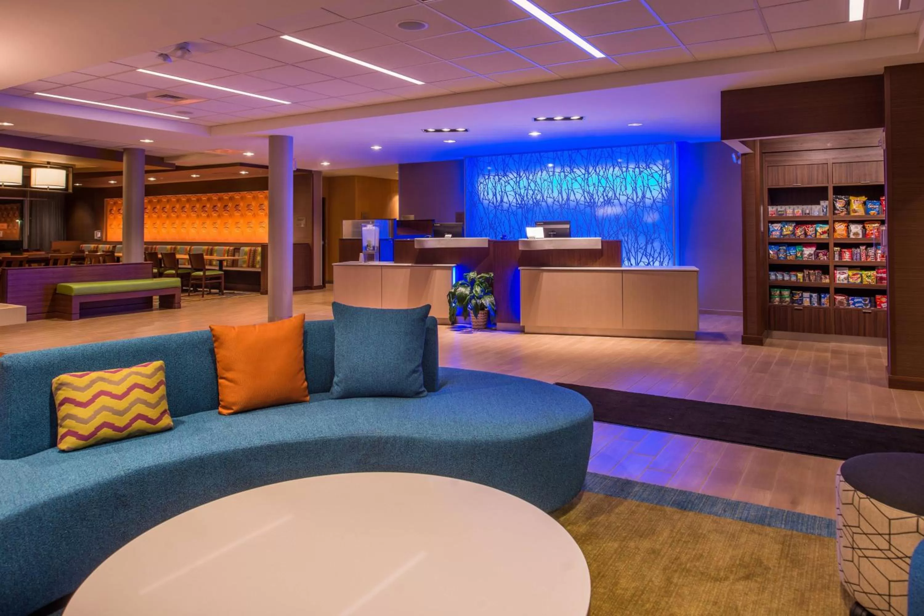 Lobby or reception in Fairfield Inn & Suites by Marriott St. Louis Westport