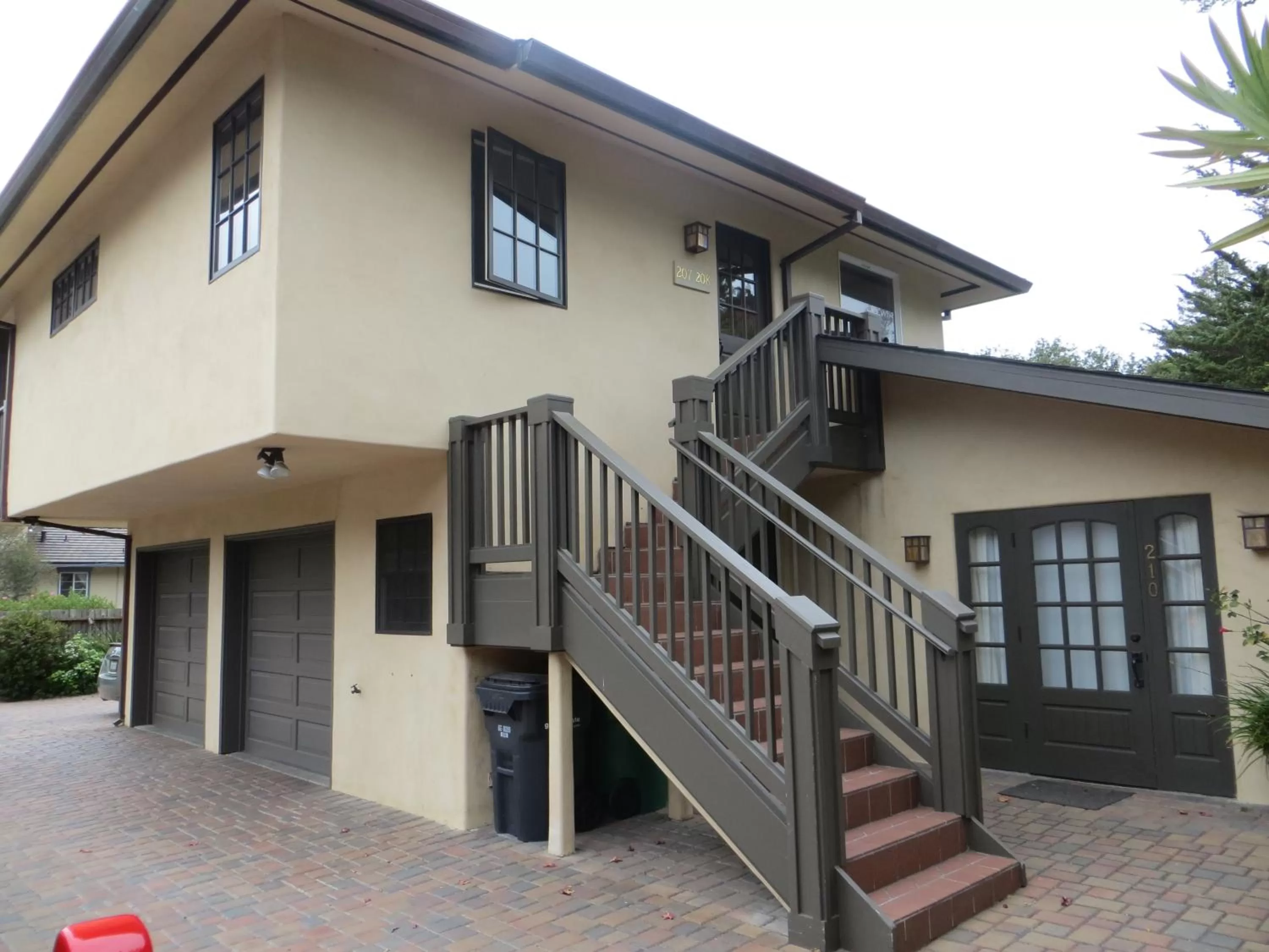 Property building in Horizon Inn & Ocean View Lodge