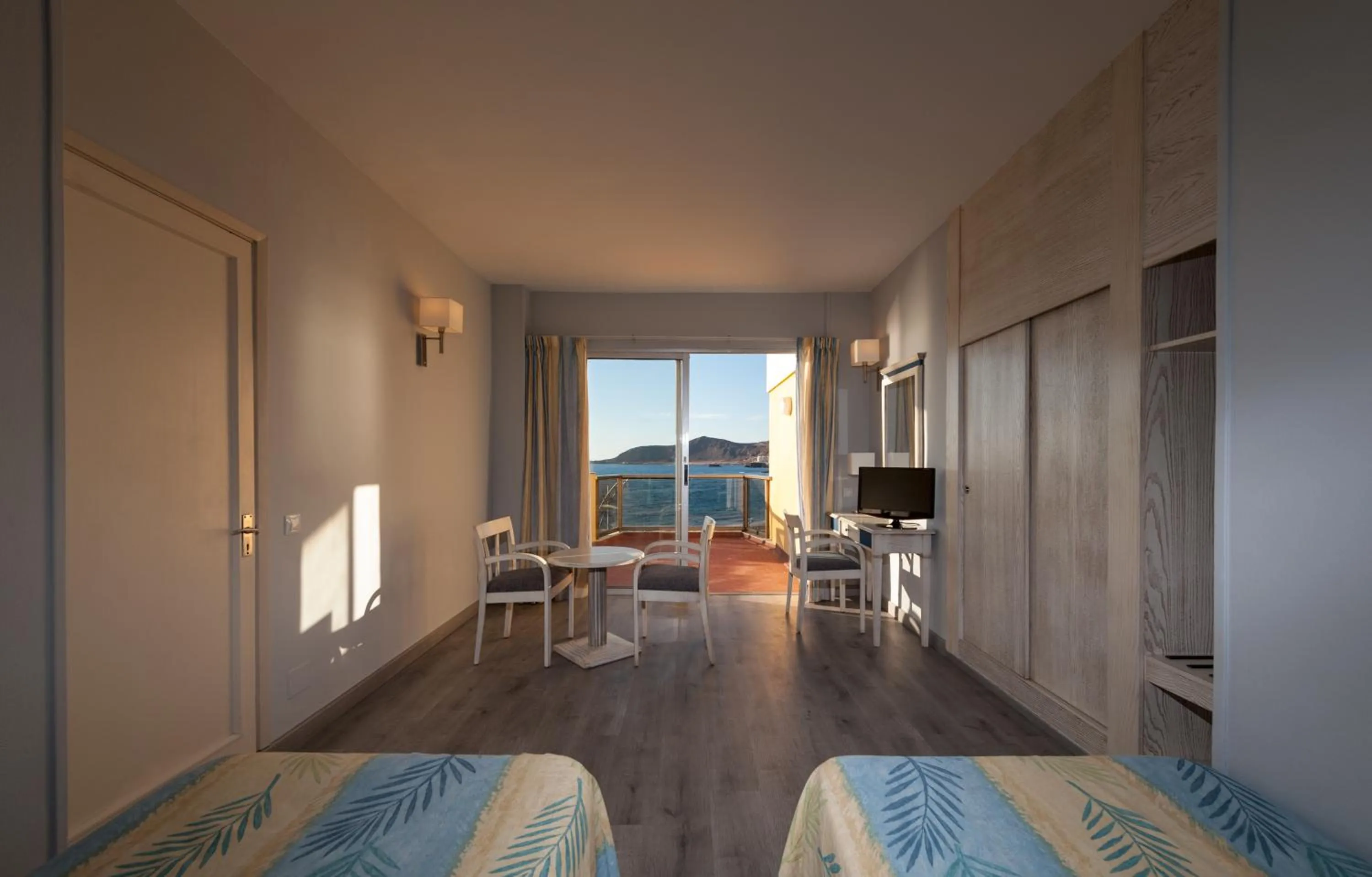 Bed in Apartamentos Colón Playa