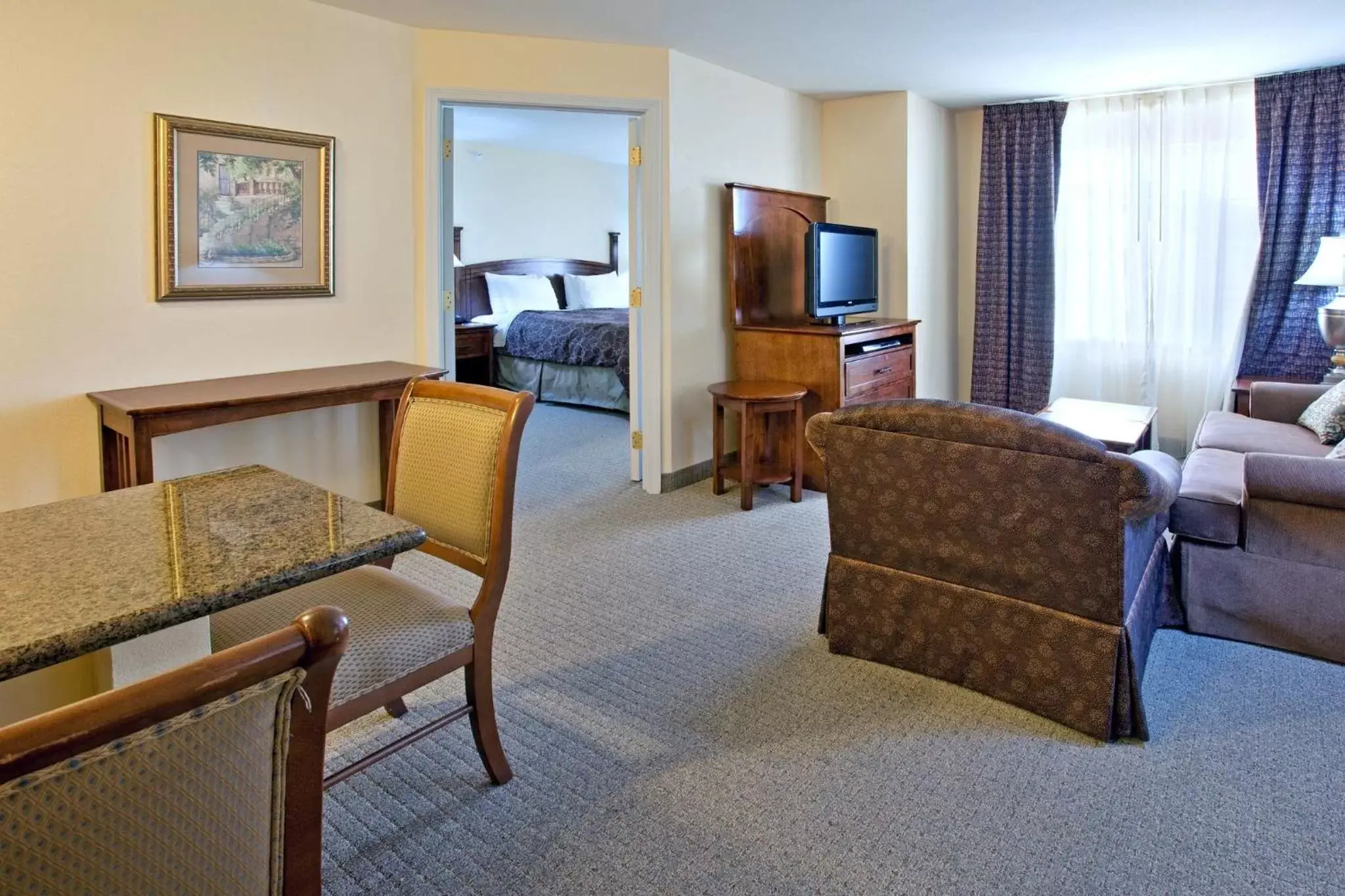 Two-Bedroom Suite in Staybridge Suites - Albuquerque Airport, an IHG Hotel Two-Bedroom Suite in Staybridge Suites - Albuquerque Airport, an IHG Hotel