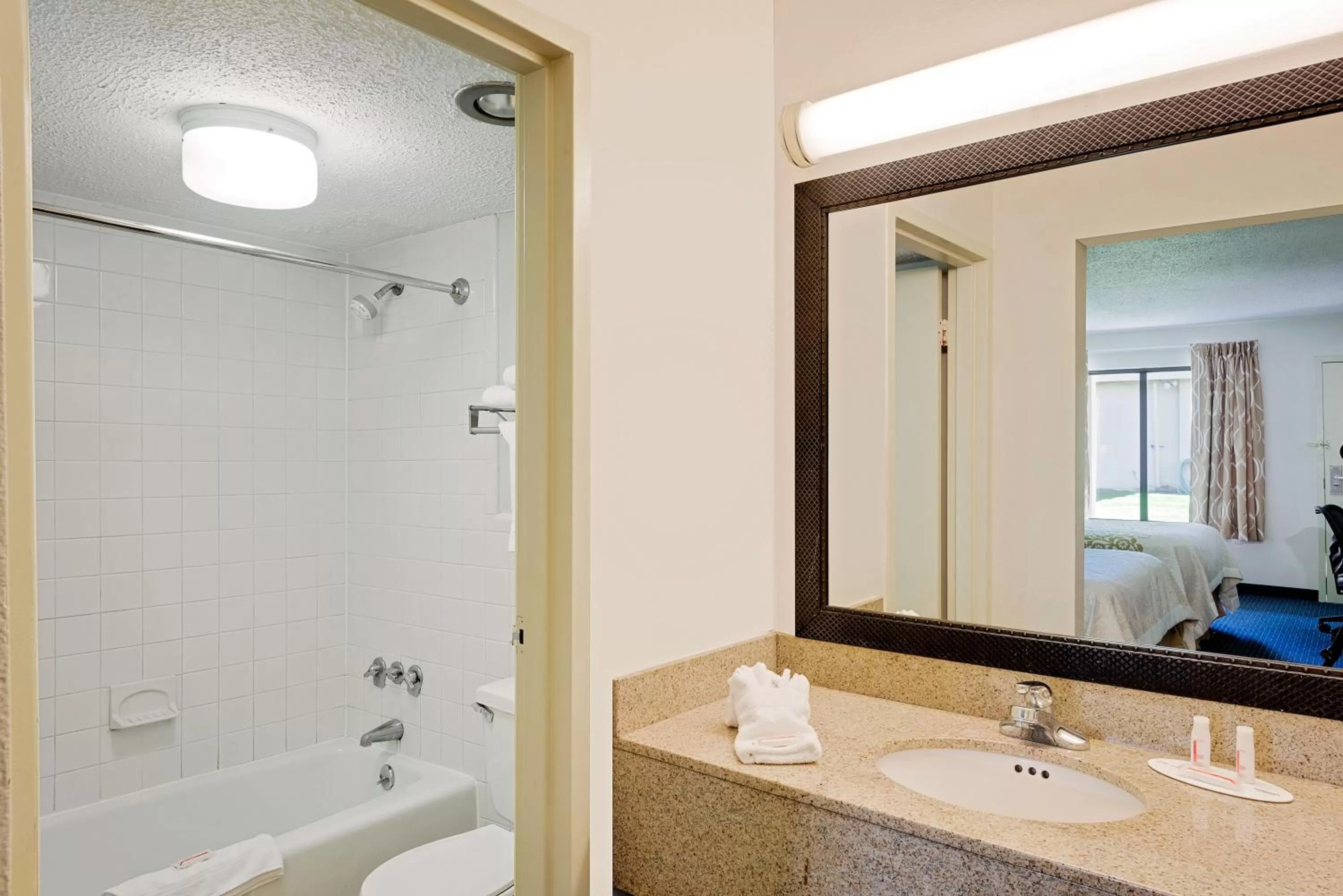 Bathroom in Days Inn by Wyndham Easton