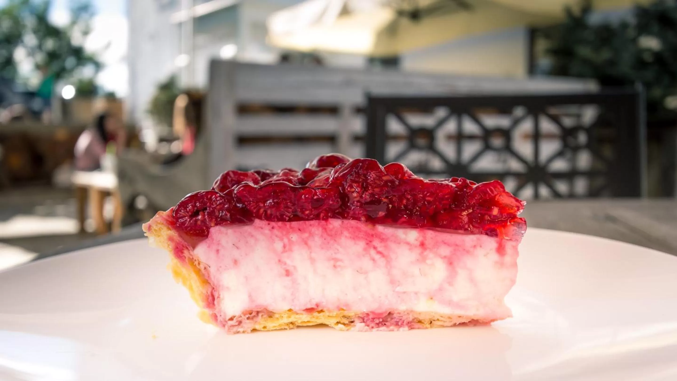 Restaurant/places to eat in B&B Dvor Tacen