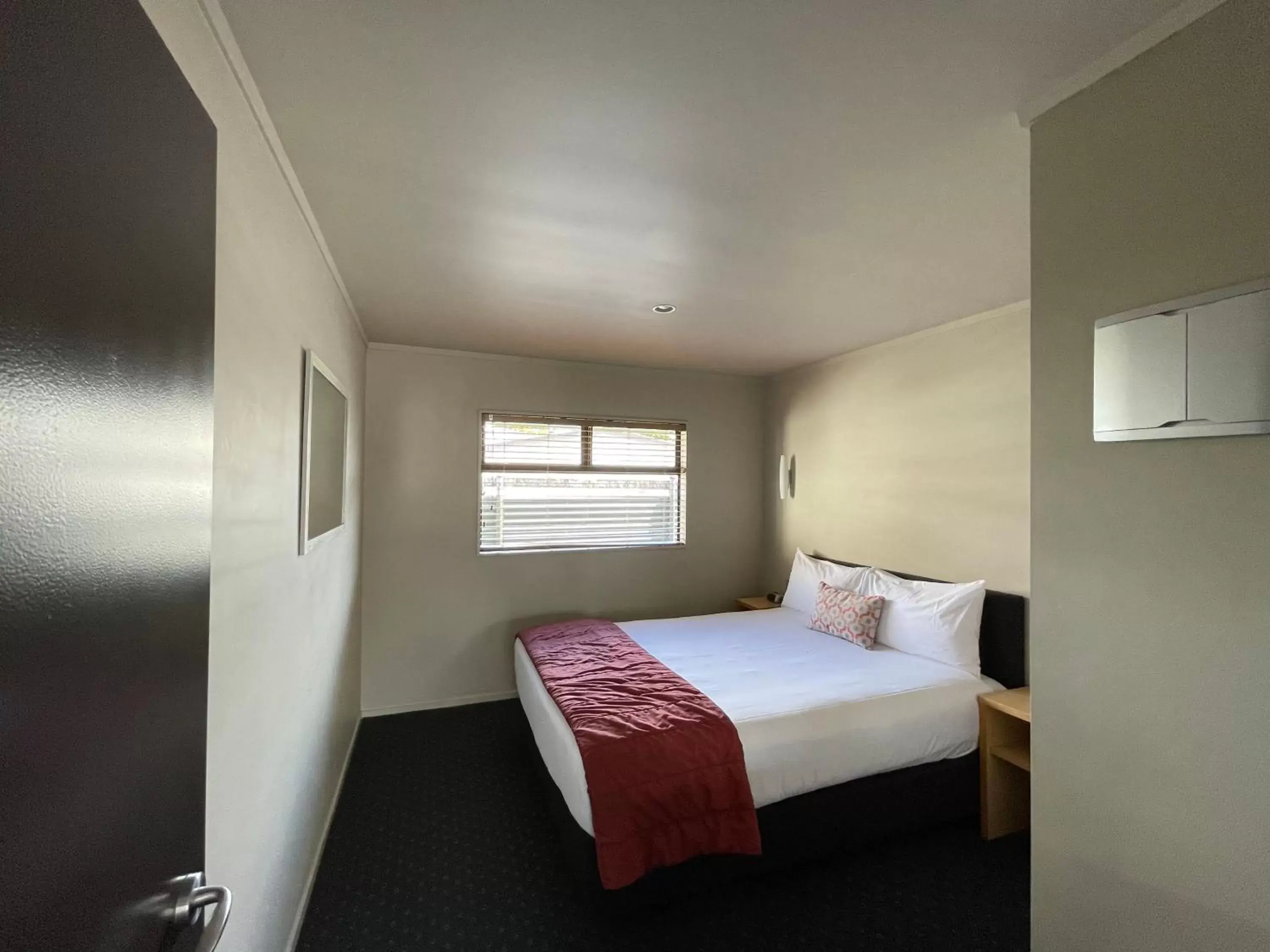 Two-Bedroom Apartment with Hot Tub in Bentleys Motor Inn Two-Bedroom Apartment with Hot Tub in Bentleys Motor Inn