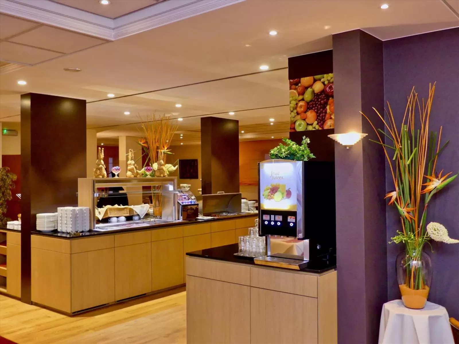 Restaurant/places to eat in Golden Tulip Hotel de’ Medici