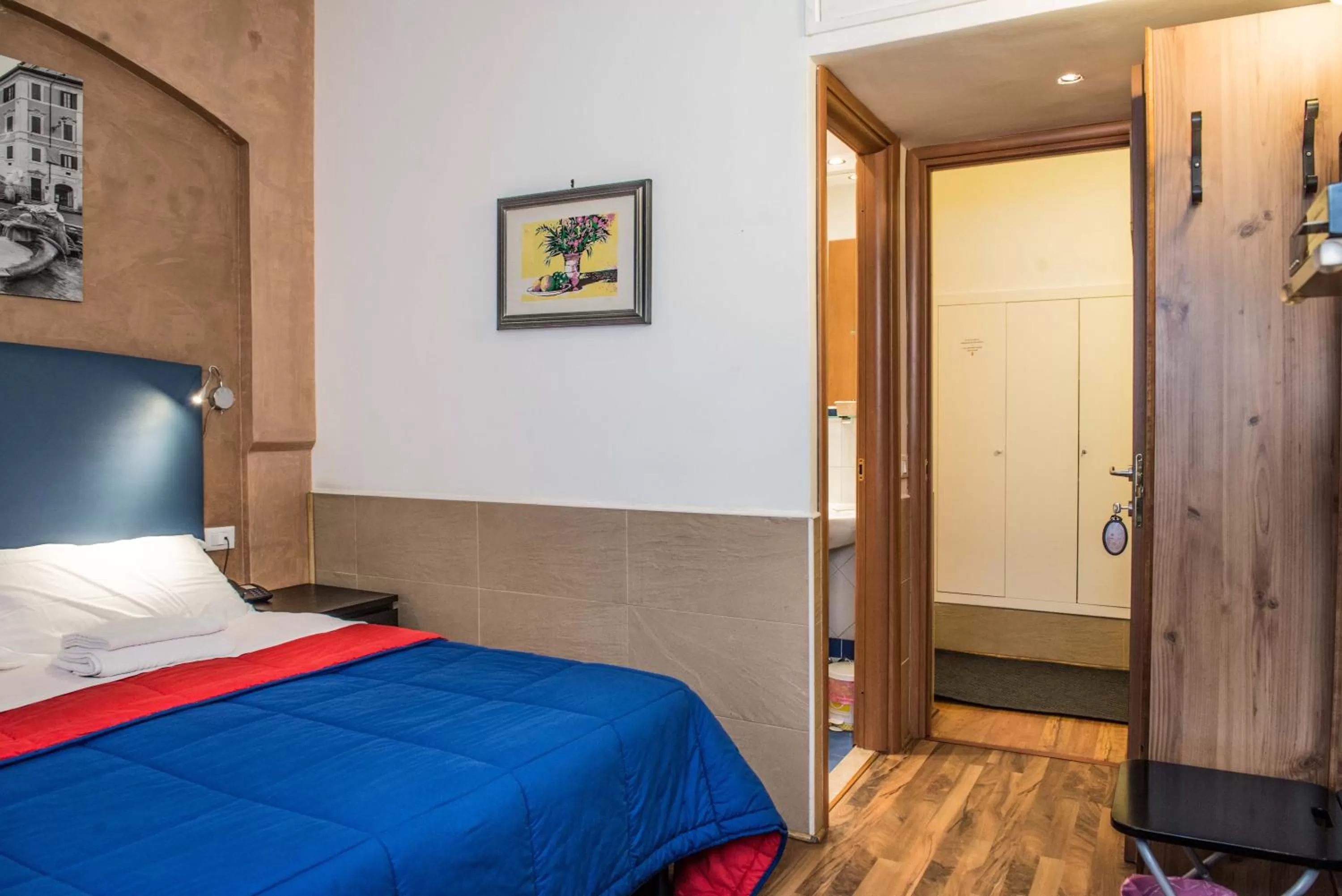 Bed in San Peter Rome B&B