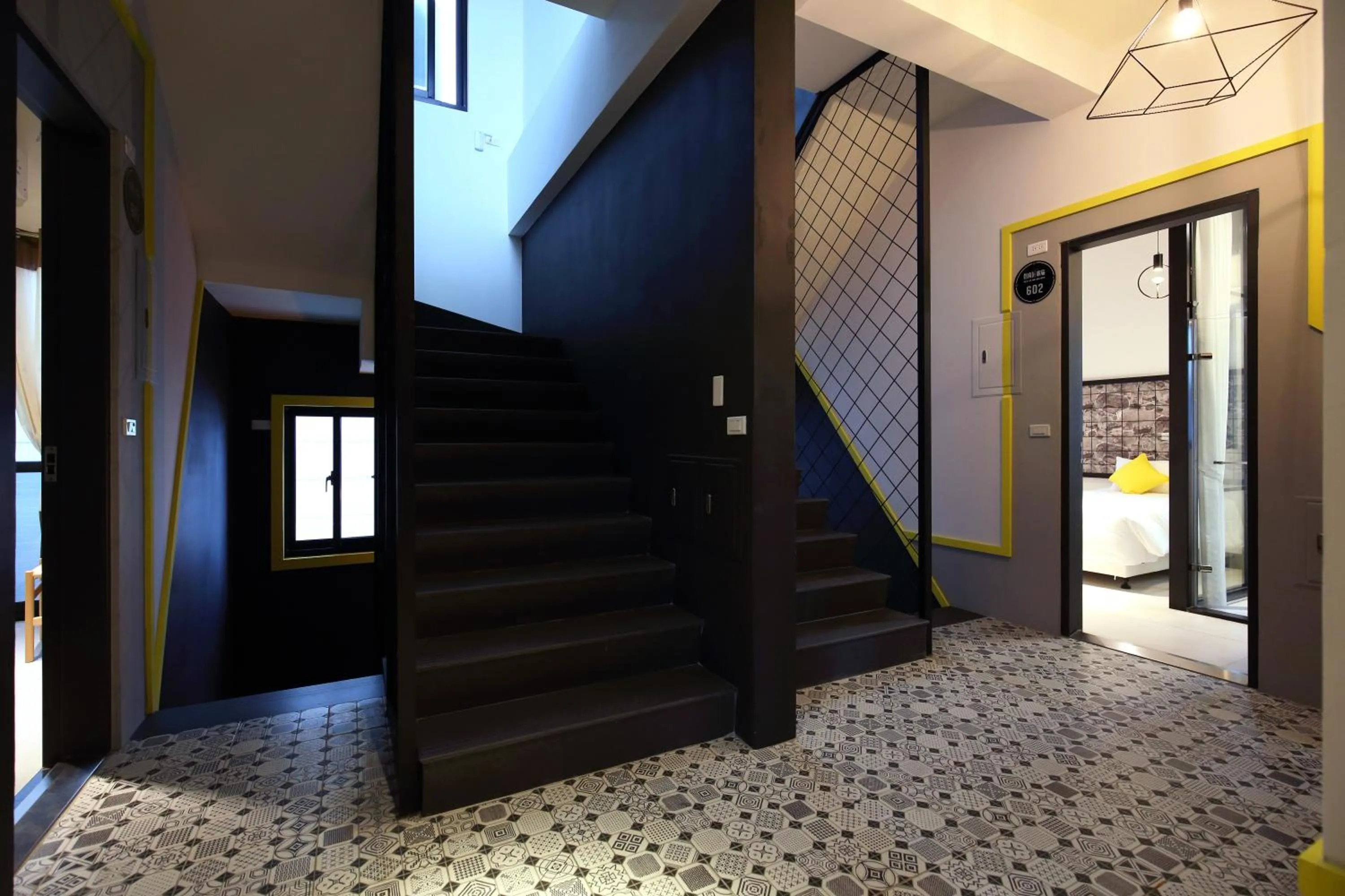 指南針民宿2178 & 工殿民宿2182