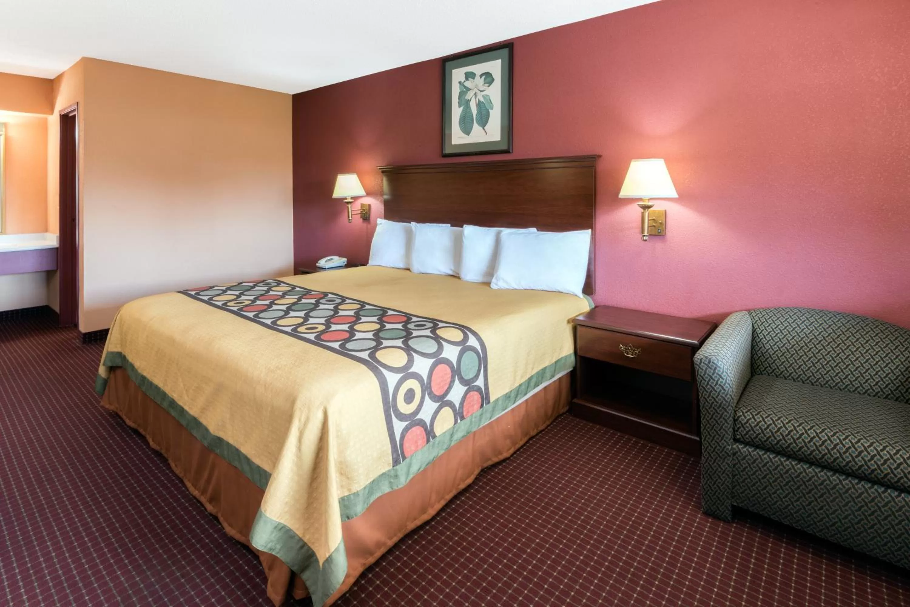 Standard King Room - Smoking in Super 8 by Wyndham Strongsville/Cleveland